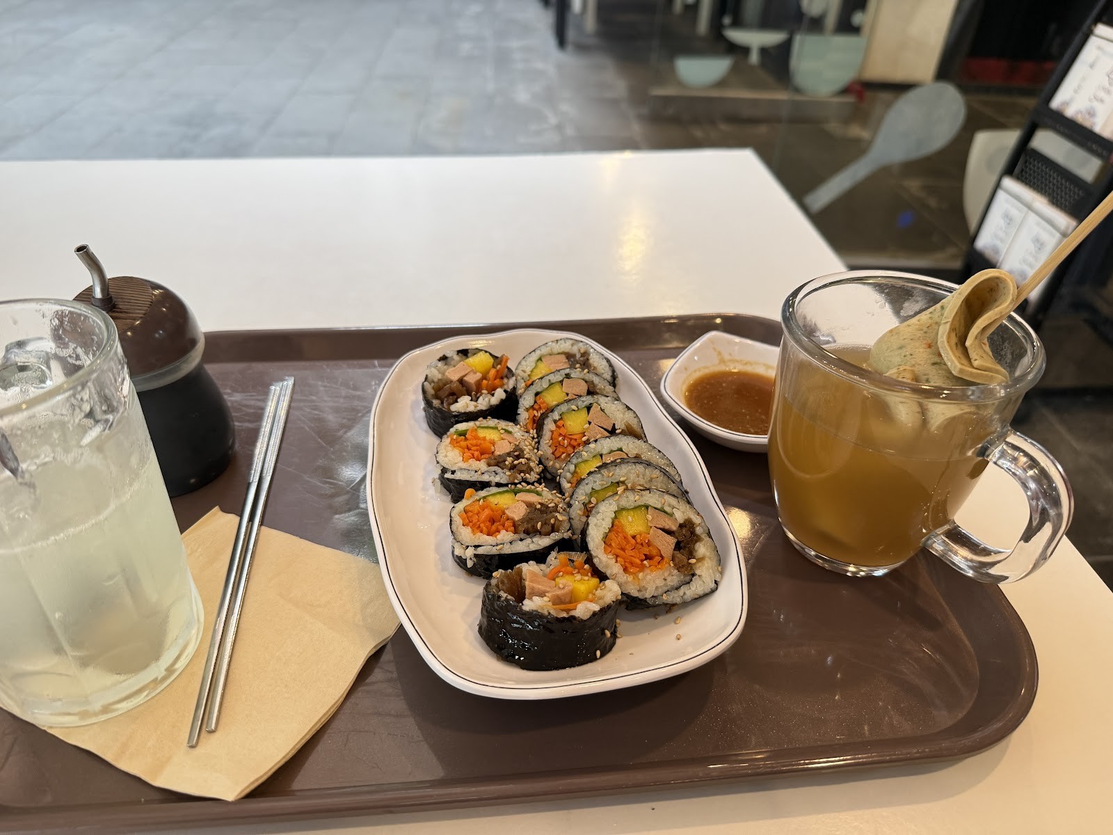 Maru Jayeonsik Gimbap: food & drinks