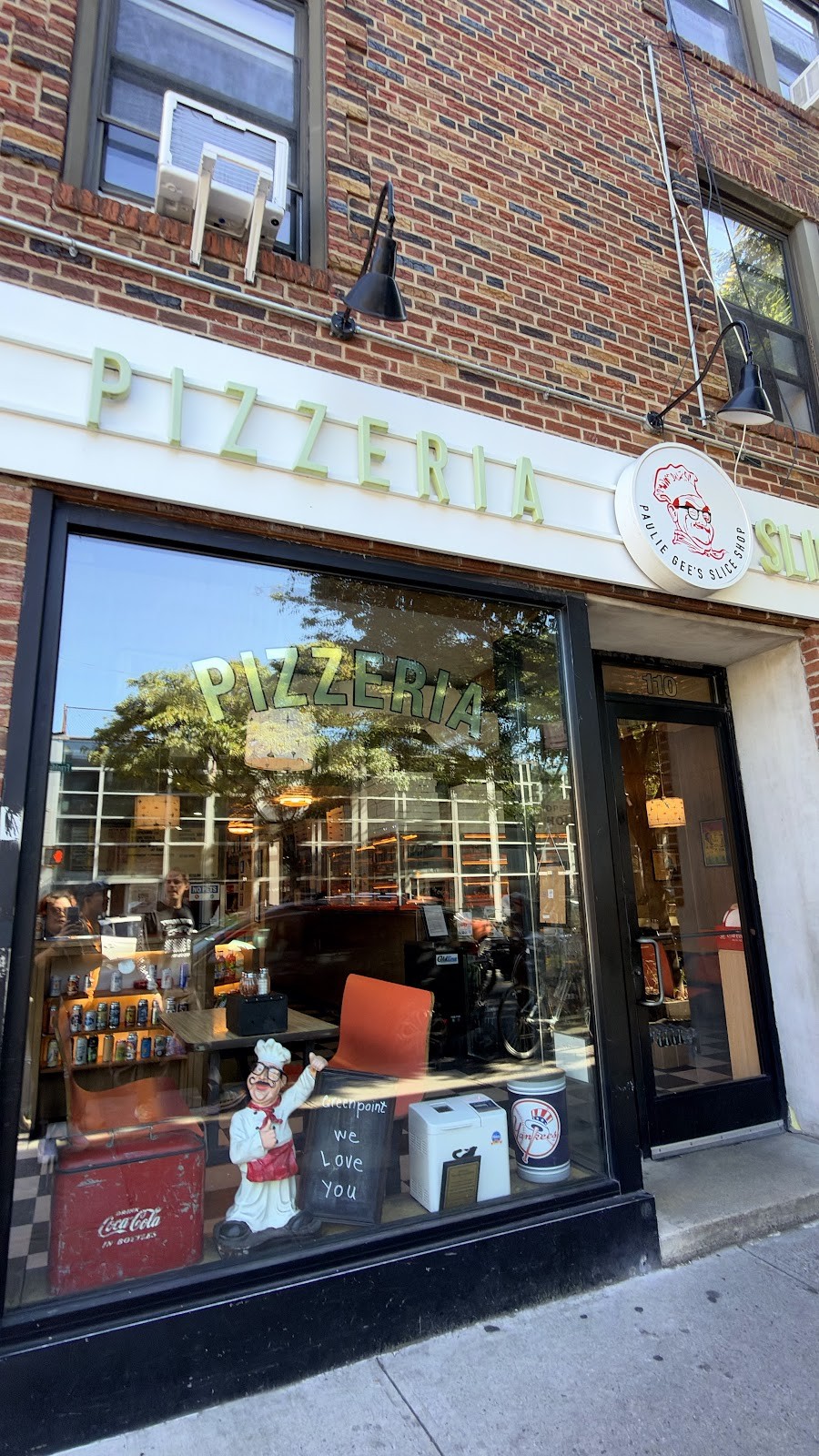 Paulie Gee's Slice Shop: the place