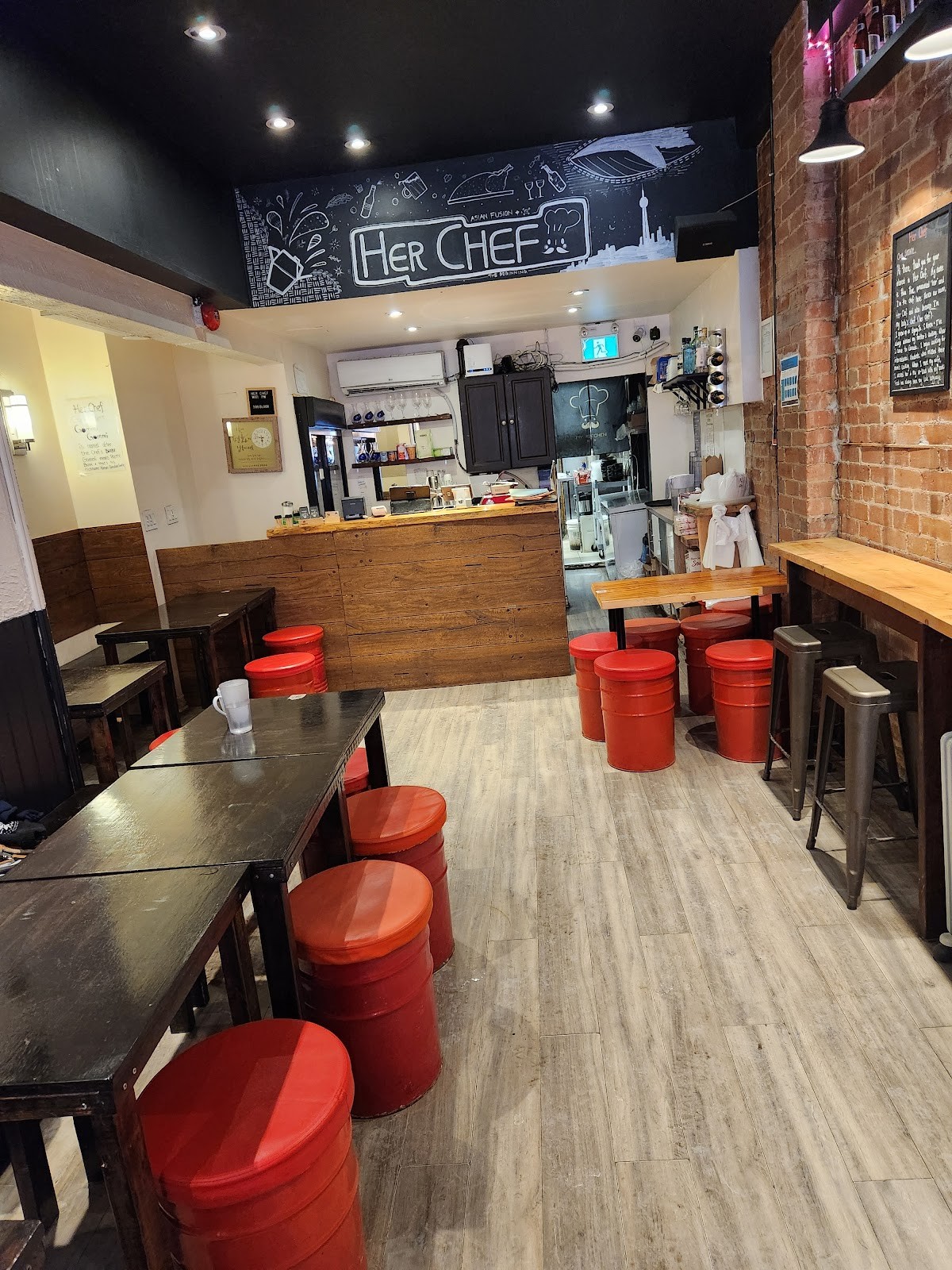 Her Chef - Asian Fusion Restaurant Toronto: the place