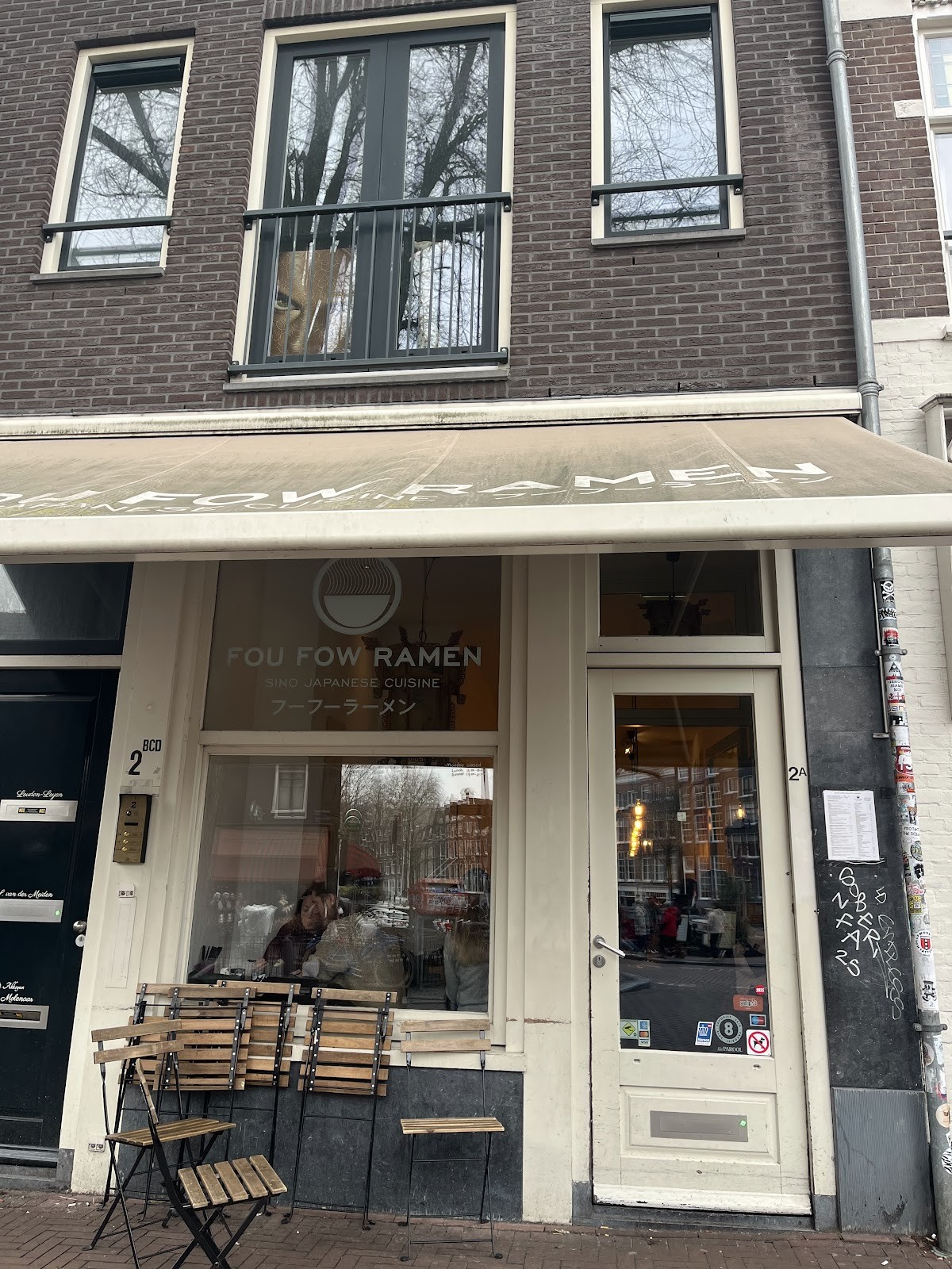 Fou Fow Ramen: the place