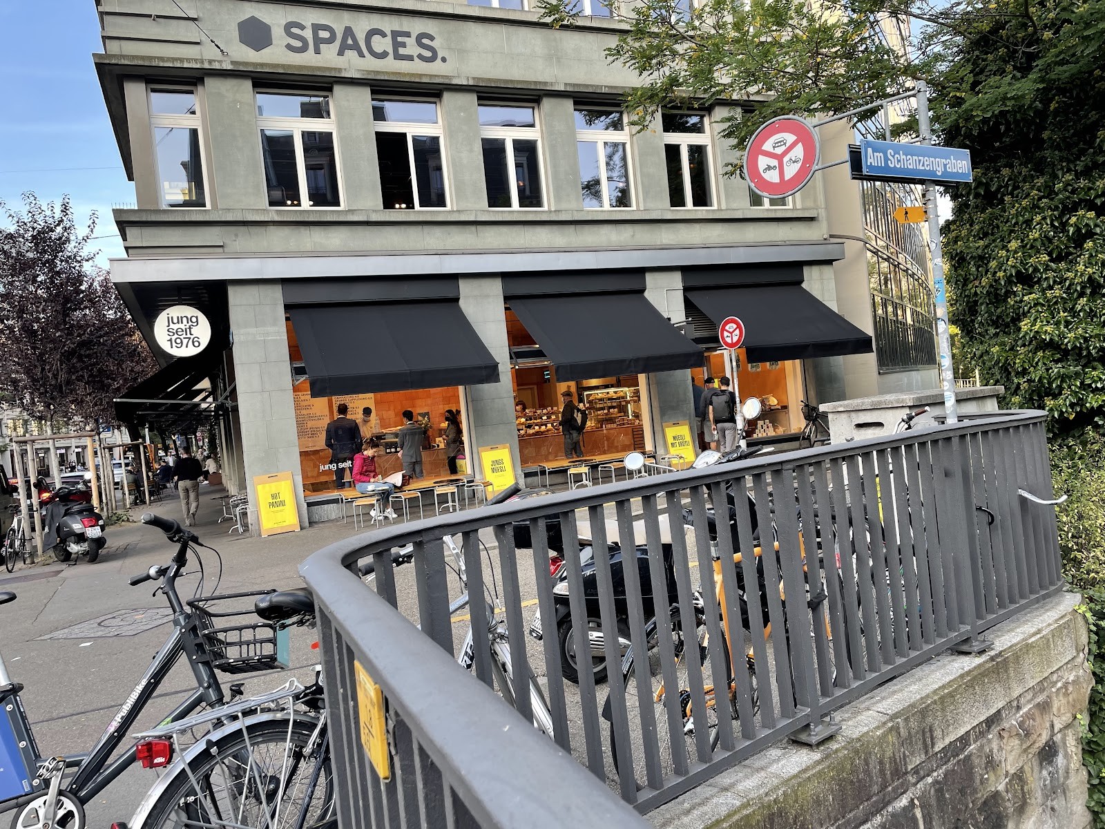 JUNG Schanzengraben: the place