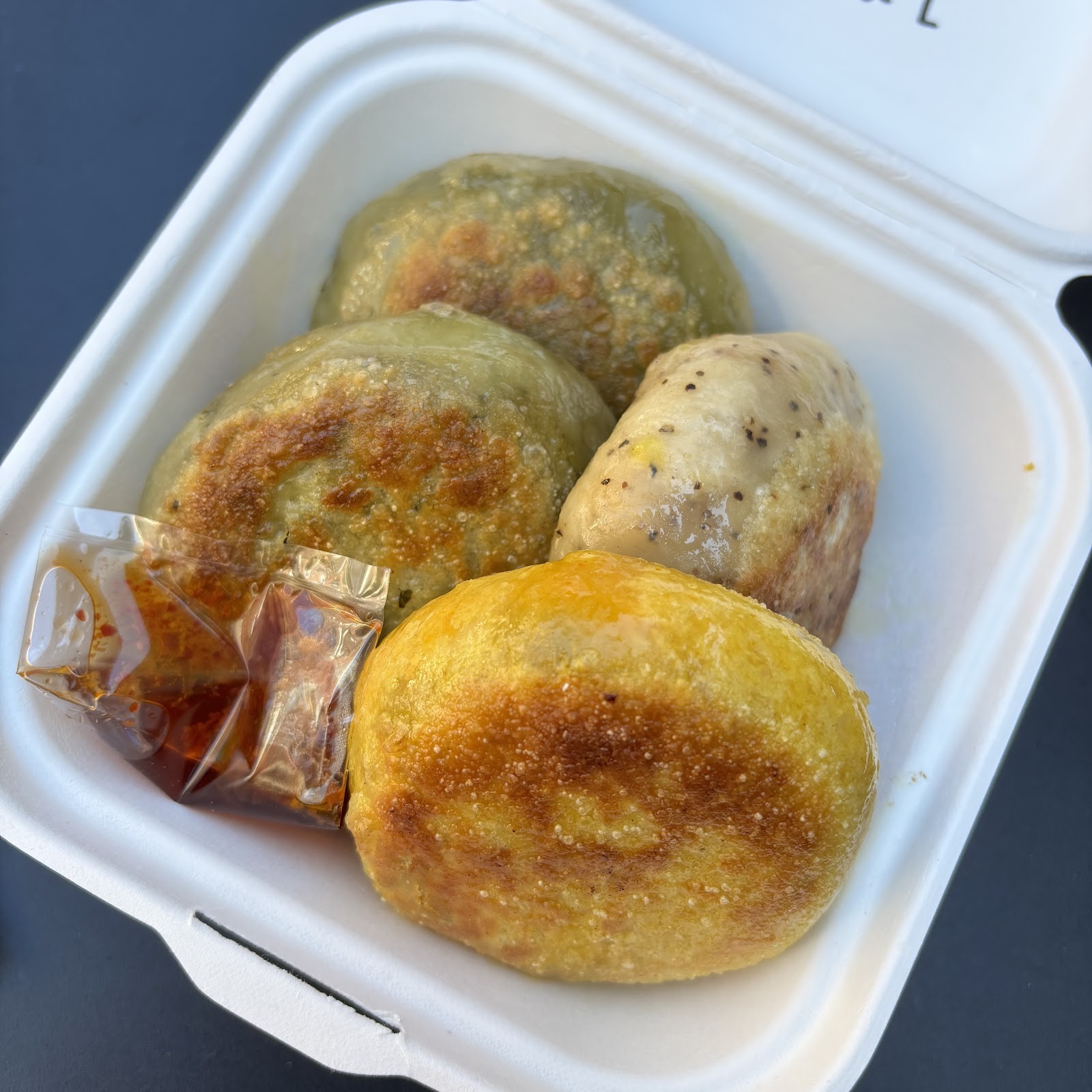 Sai Plant Deli by Vegan Pudding & Co.: food & drinks
