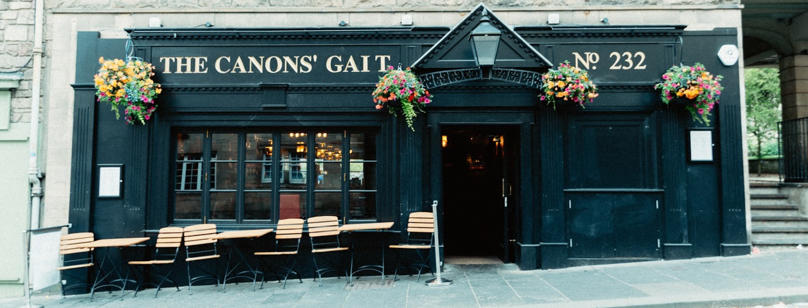 The Canons' Gait: the place