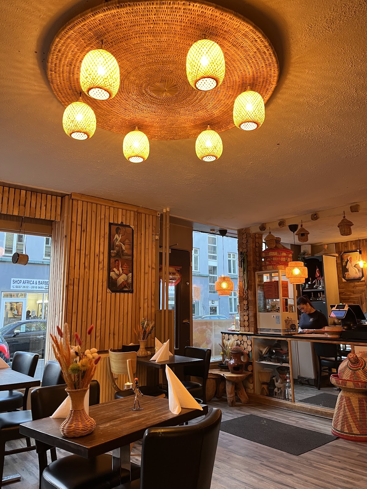 Hidmona Eritrean & Ethiopian Restaurant: the place