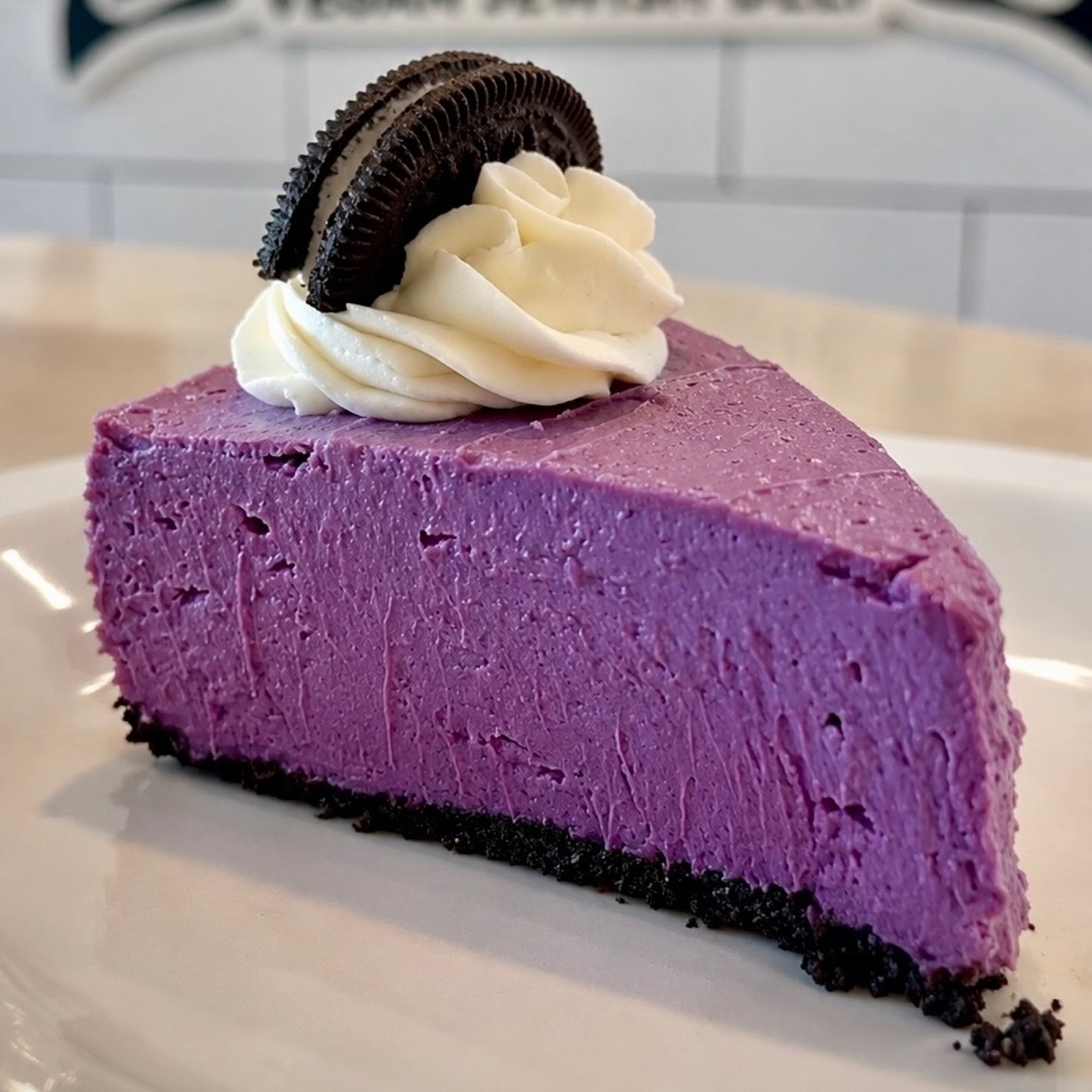 Ben & Esther's Vegan Delicatessen: food & drinks