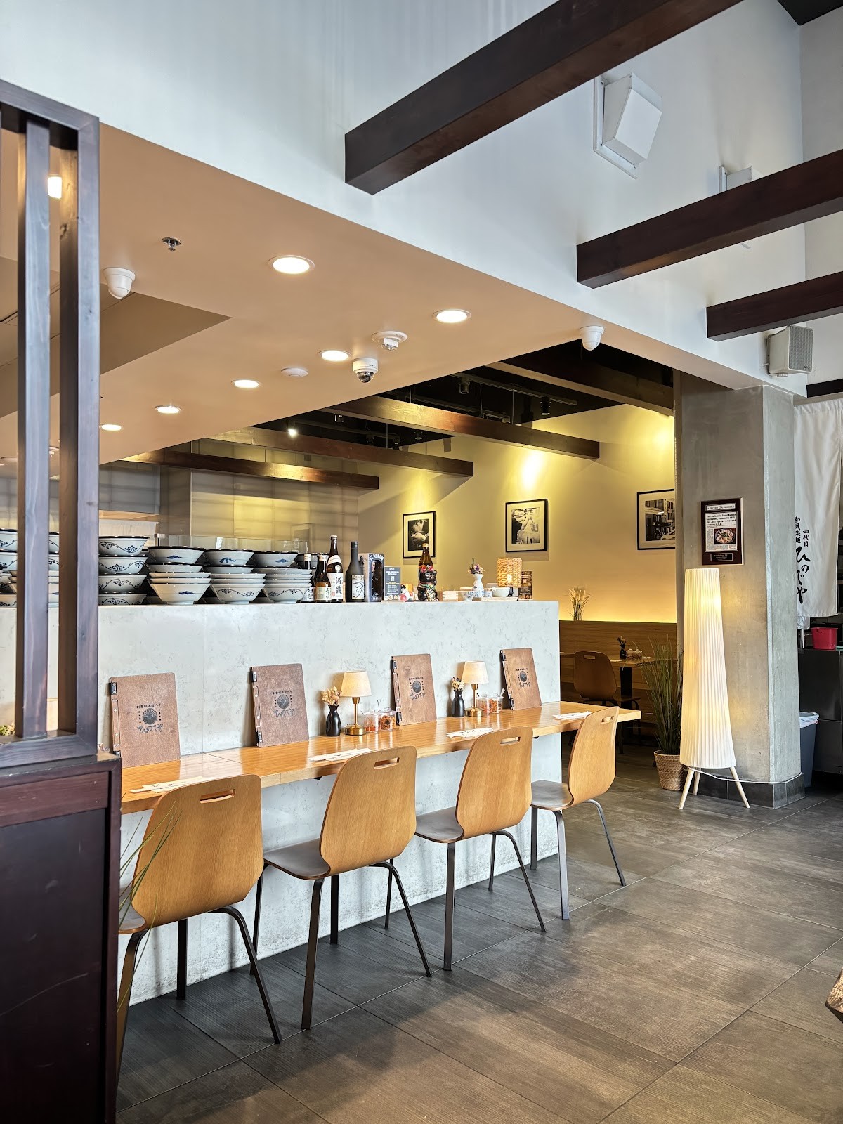 Hinodeya Ramen & Bar Little Tokyo: the place