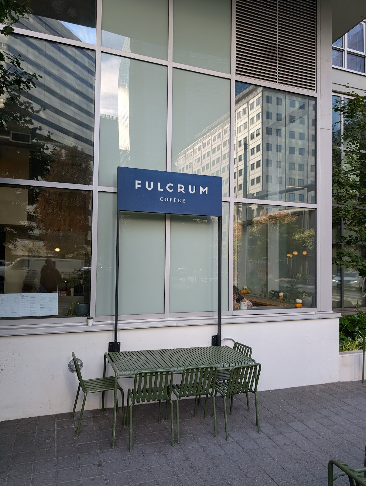 Fulcrum Café: the place