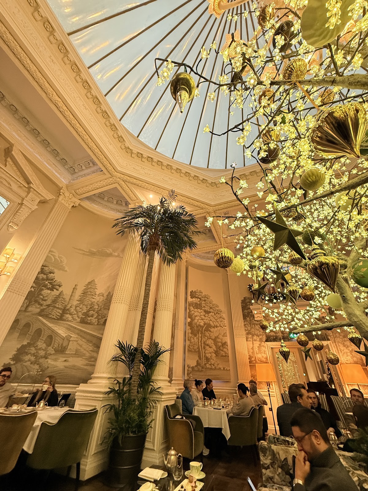 Palm Court: the place