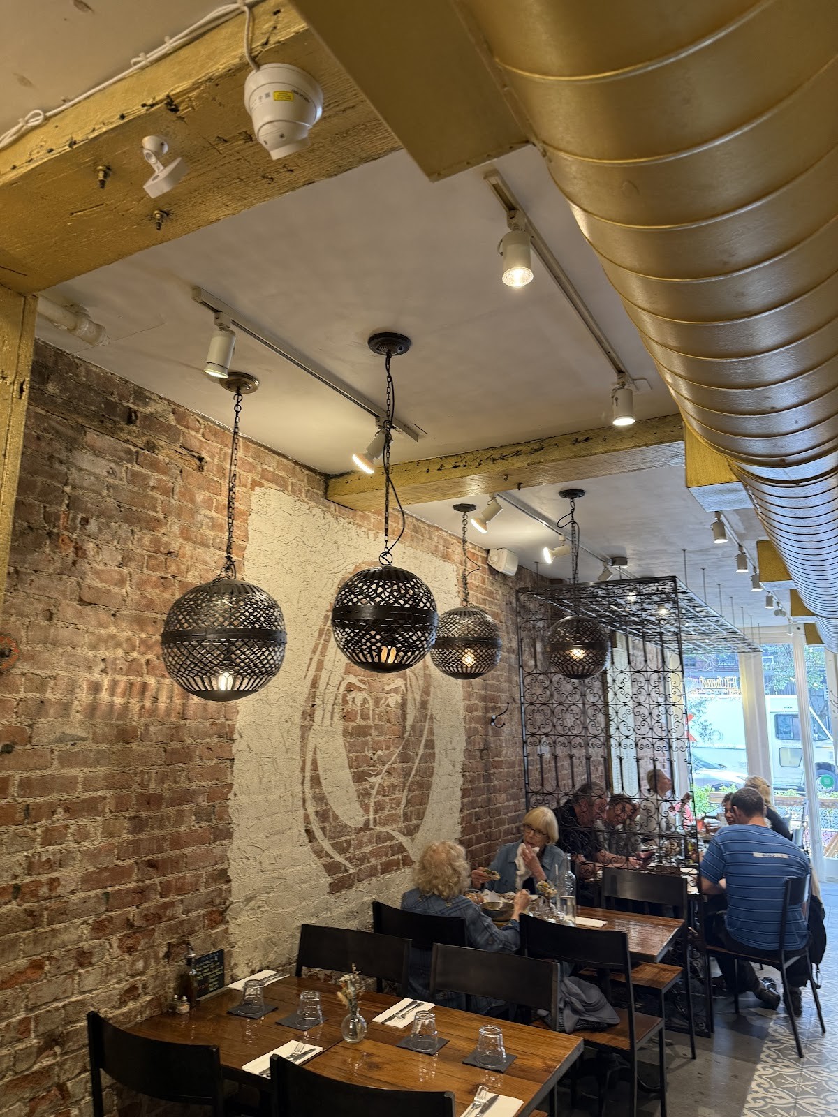 Hummus Kitchen: the place