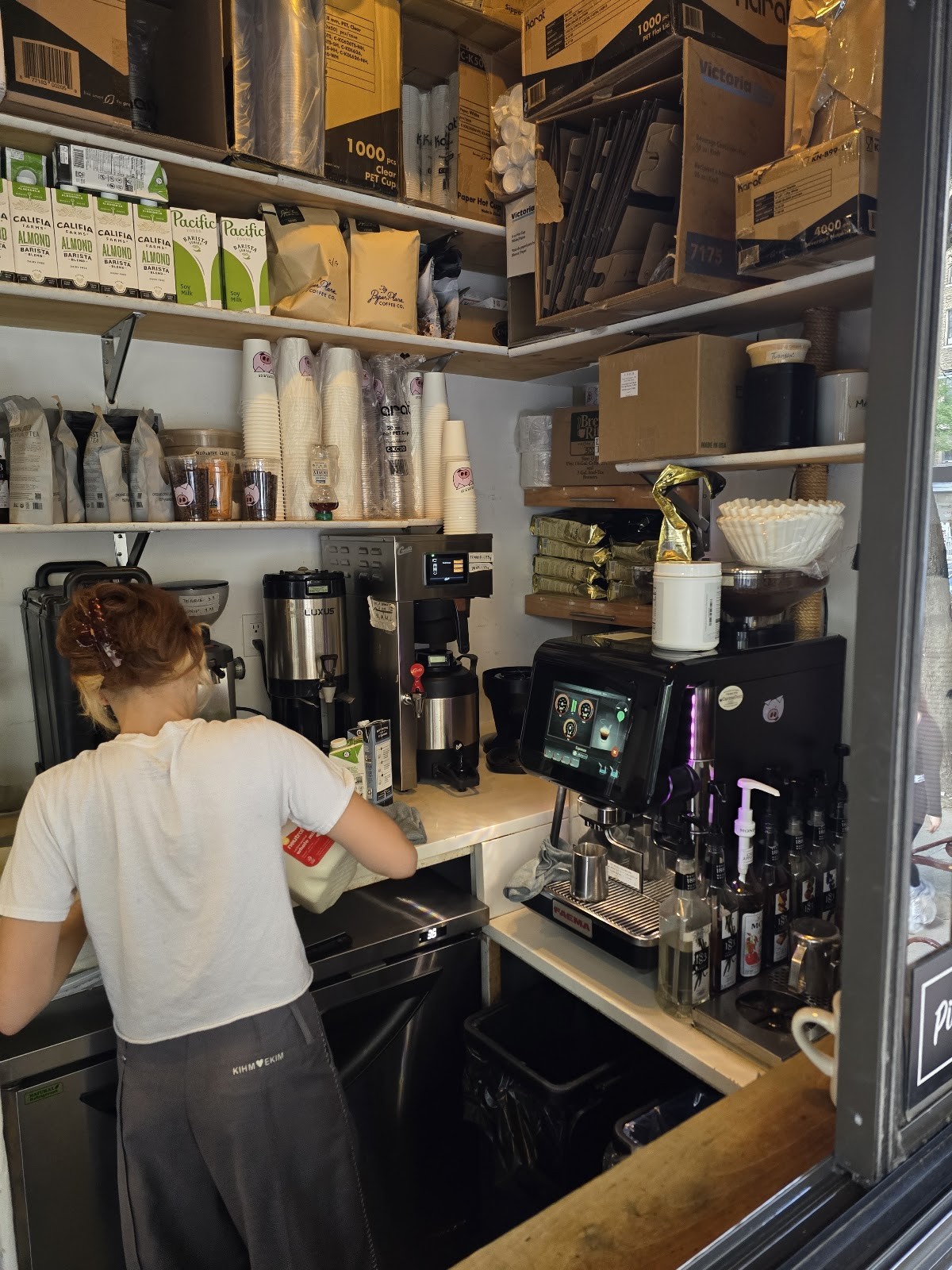 Super Nice Coffee and Bakery: the place