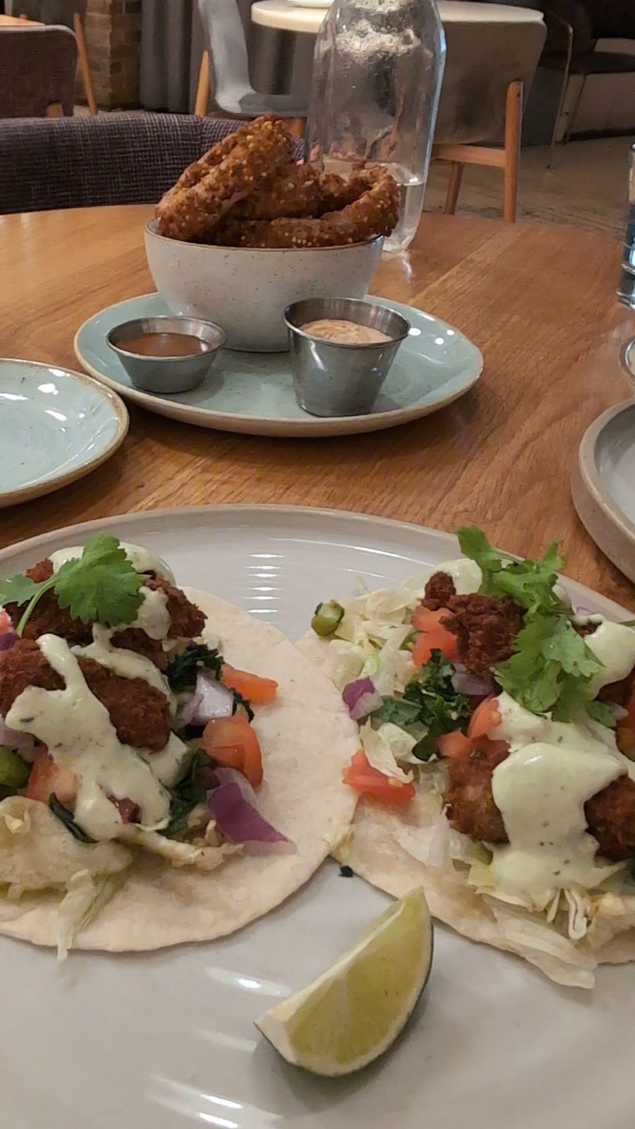 Fresh Kitchen + Juice Bar: food & drinks