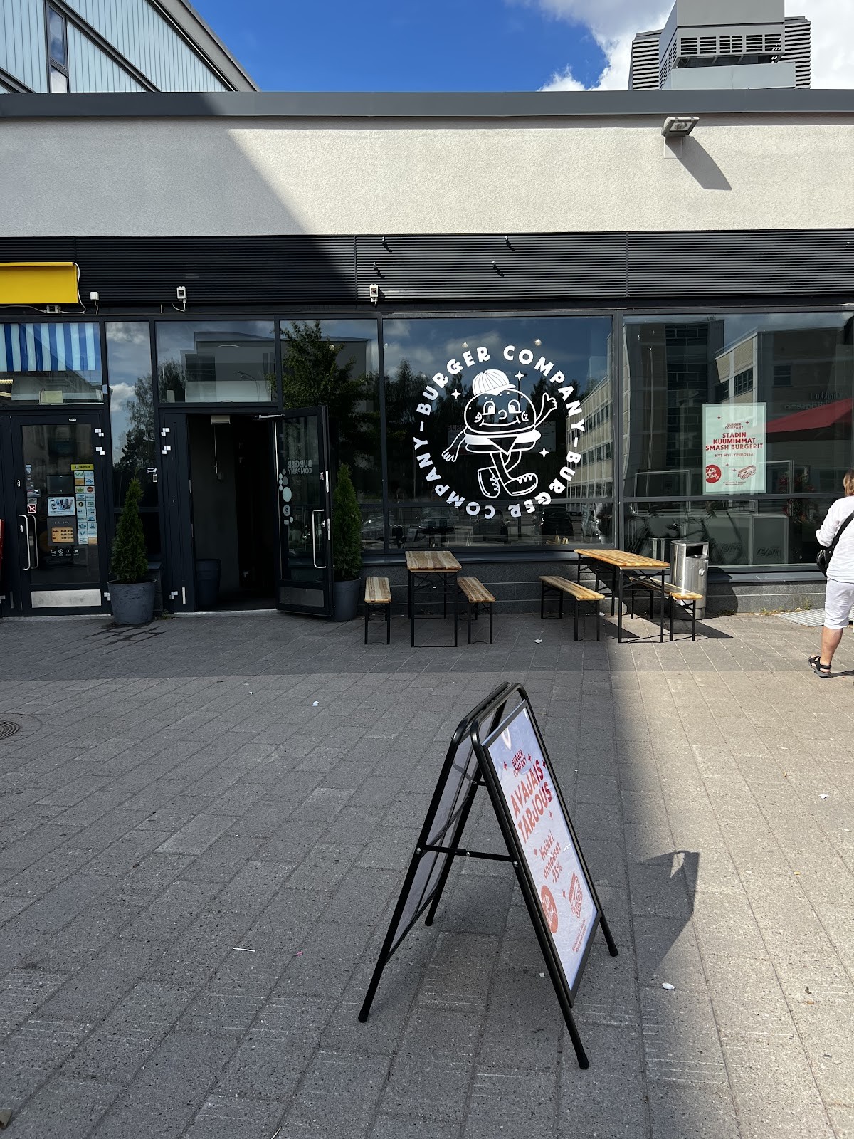 Burger Company Myllypuro: the place