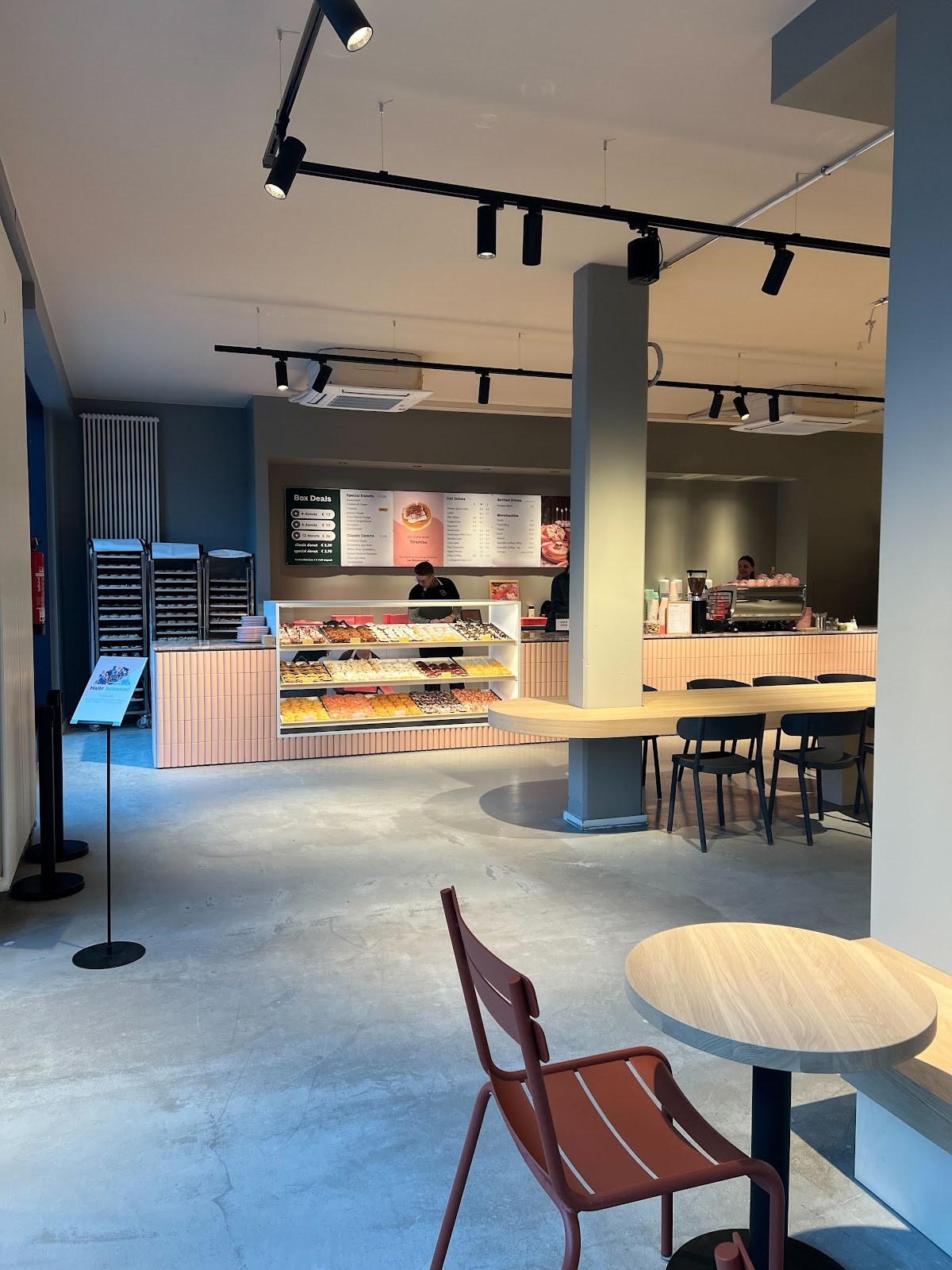 Brammibal's Donuts: the place