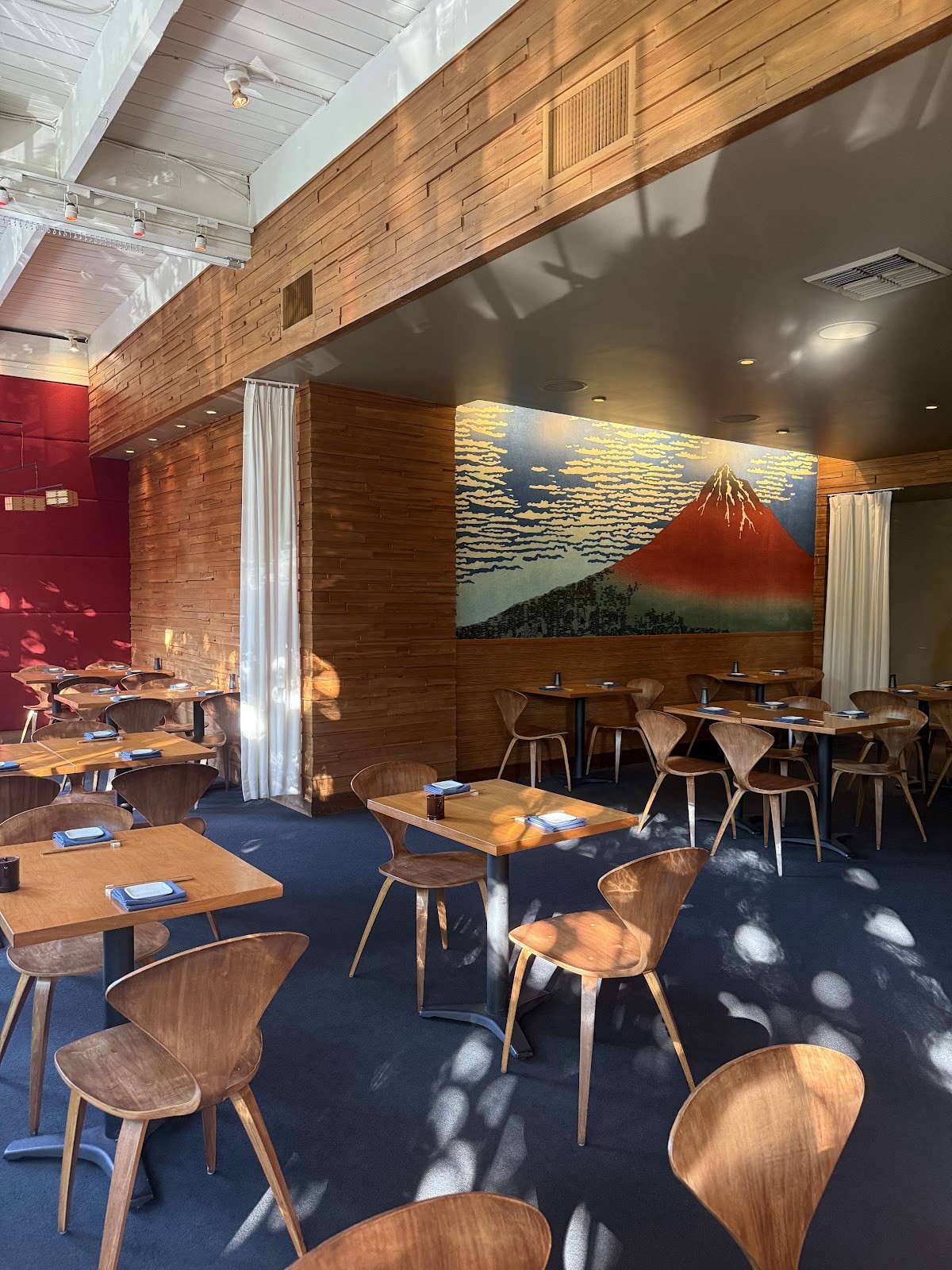 Masu Sushi: the place