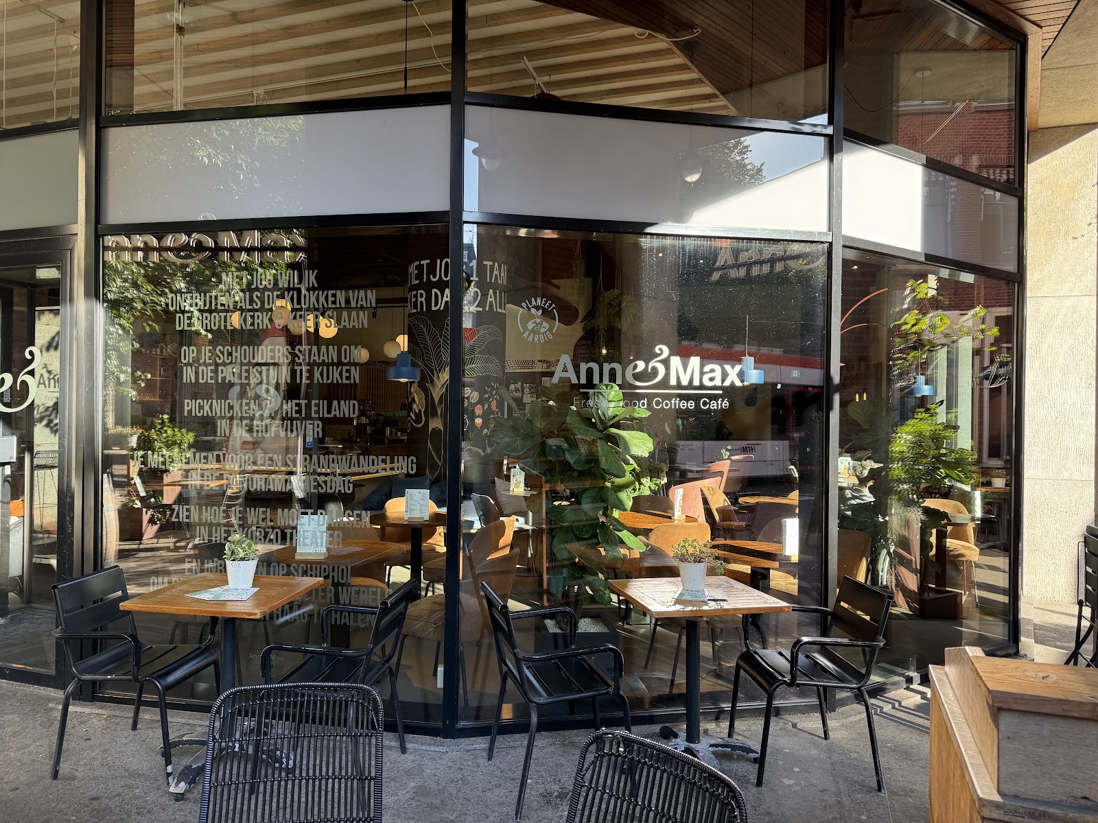 Anne&Max: the place