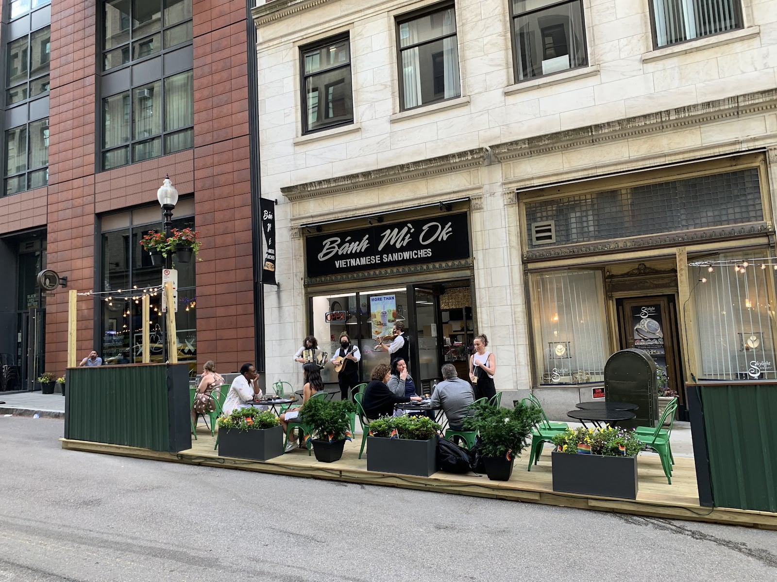 Banh Mi Ok: the place