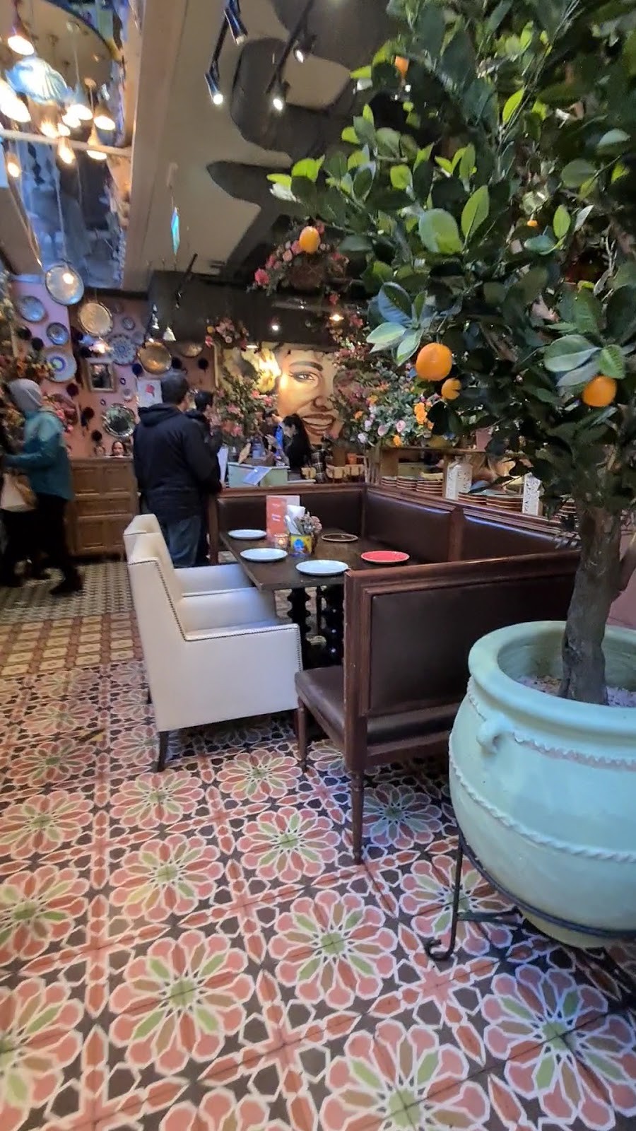 Comptoir Libanais Manchester: the place