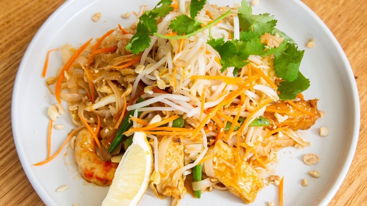 Loving Hut Richmond: food & drinks