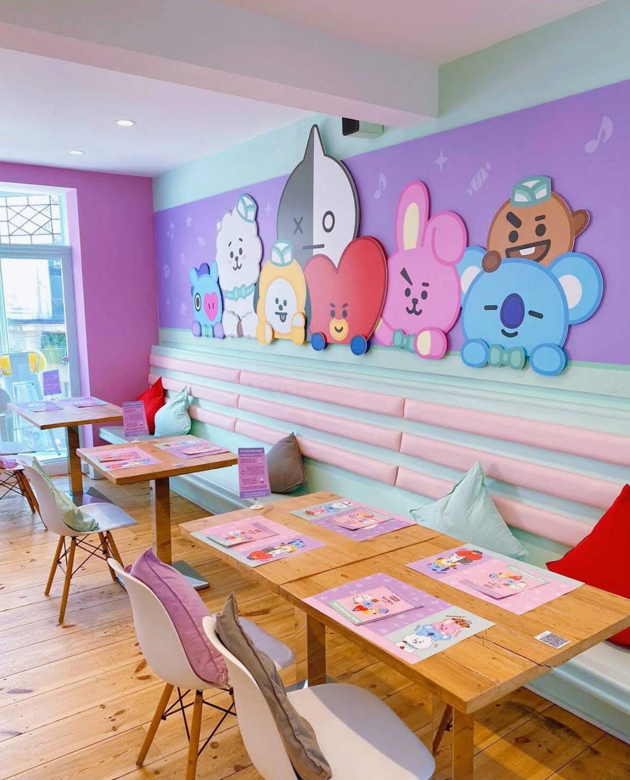 ARTBOX Cafe - My Melody & Kuromi Tea Shop: the place