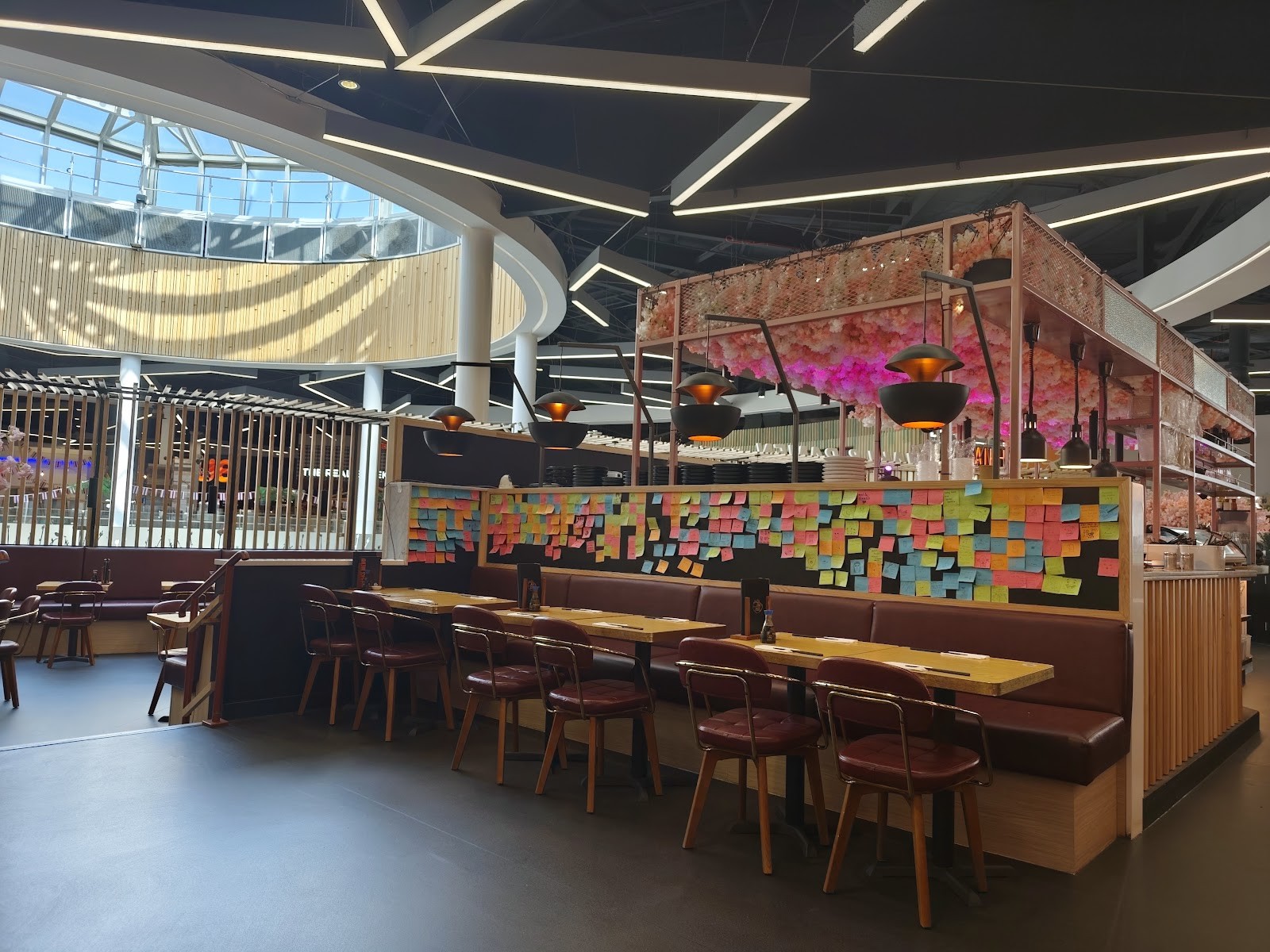 Maki & Ramen: the place