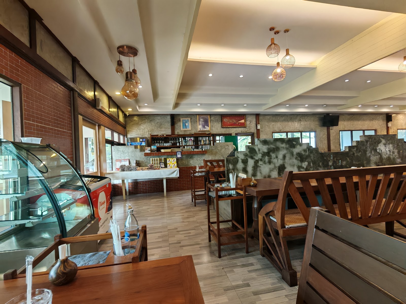 Ruan Mae Loui Restaurant: the place