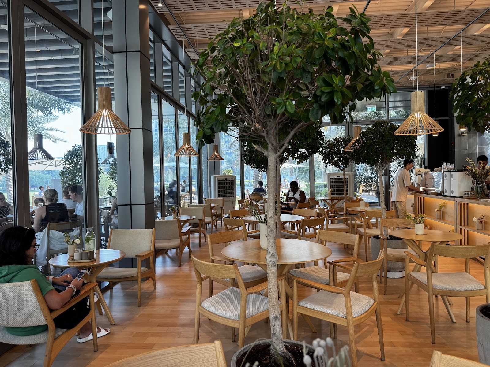 Angel Cakes Dubai Hills Park: the place