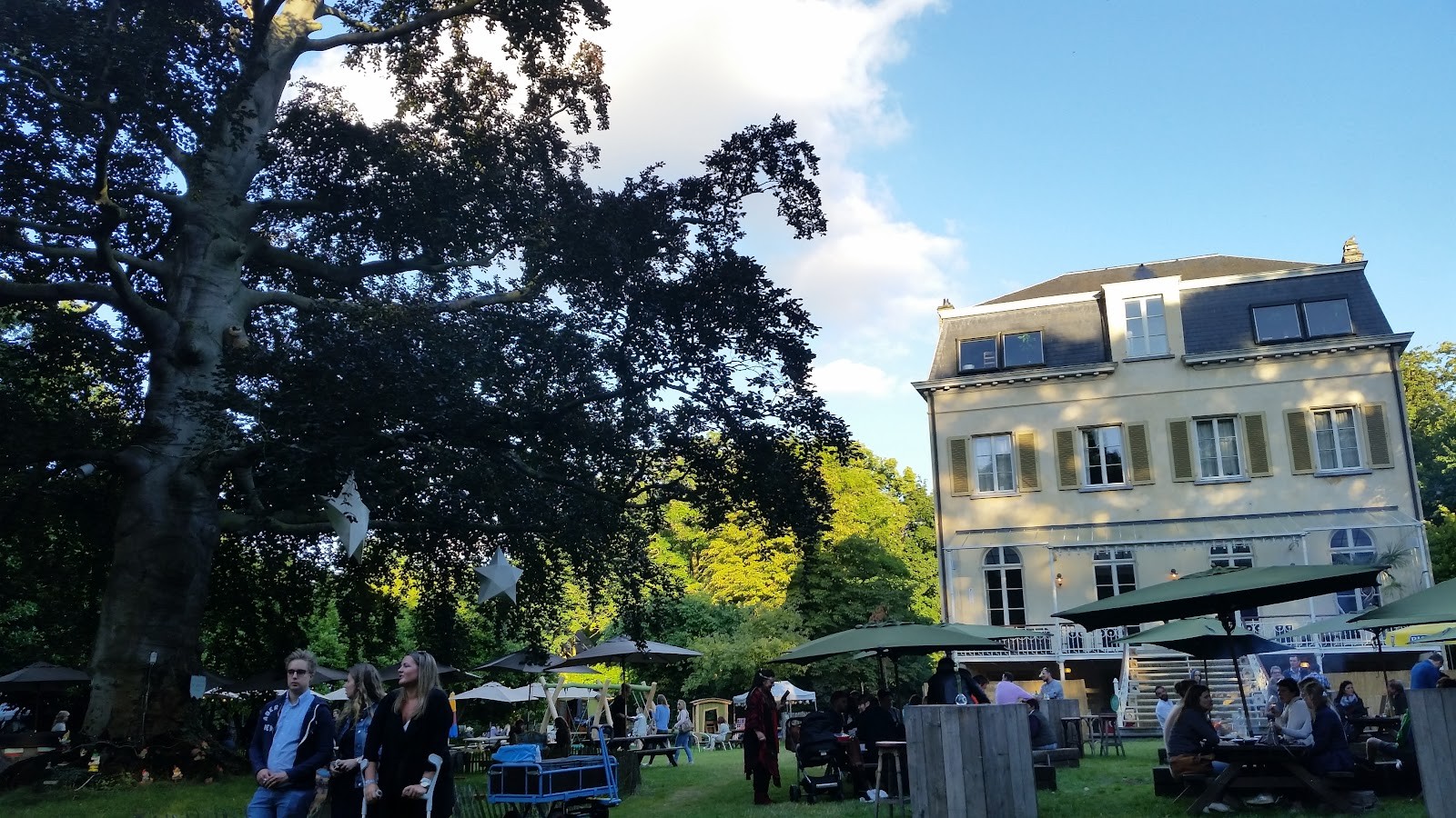 Parkkaffee: the place