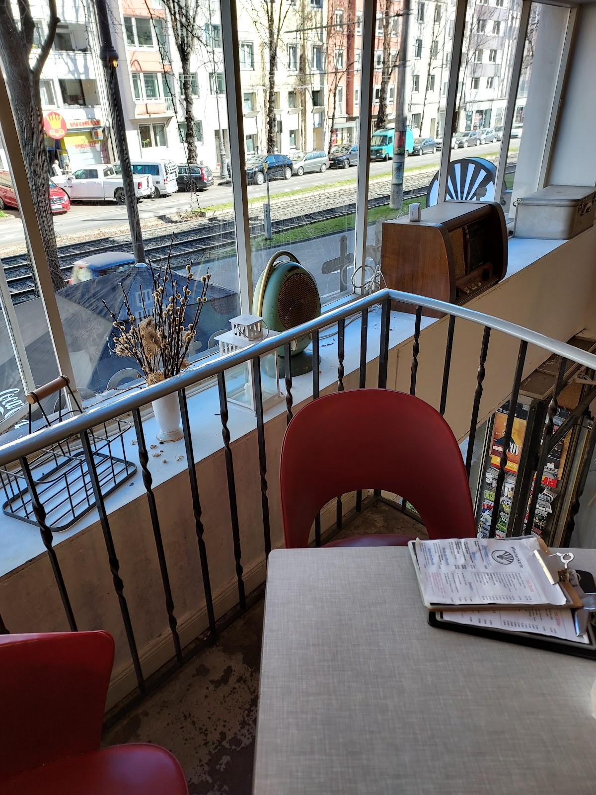 Leuchte - Köln: the place