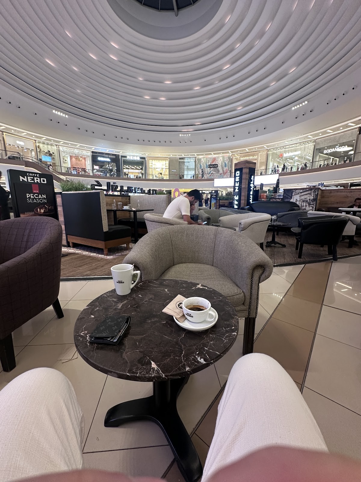 Caffè Nero: the place