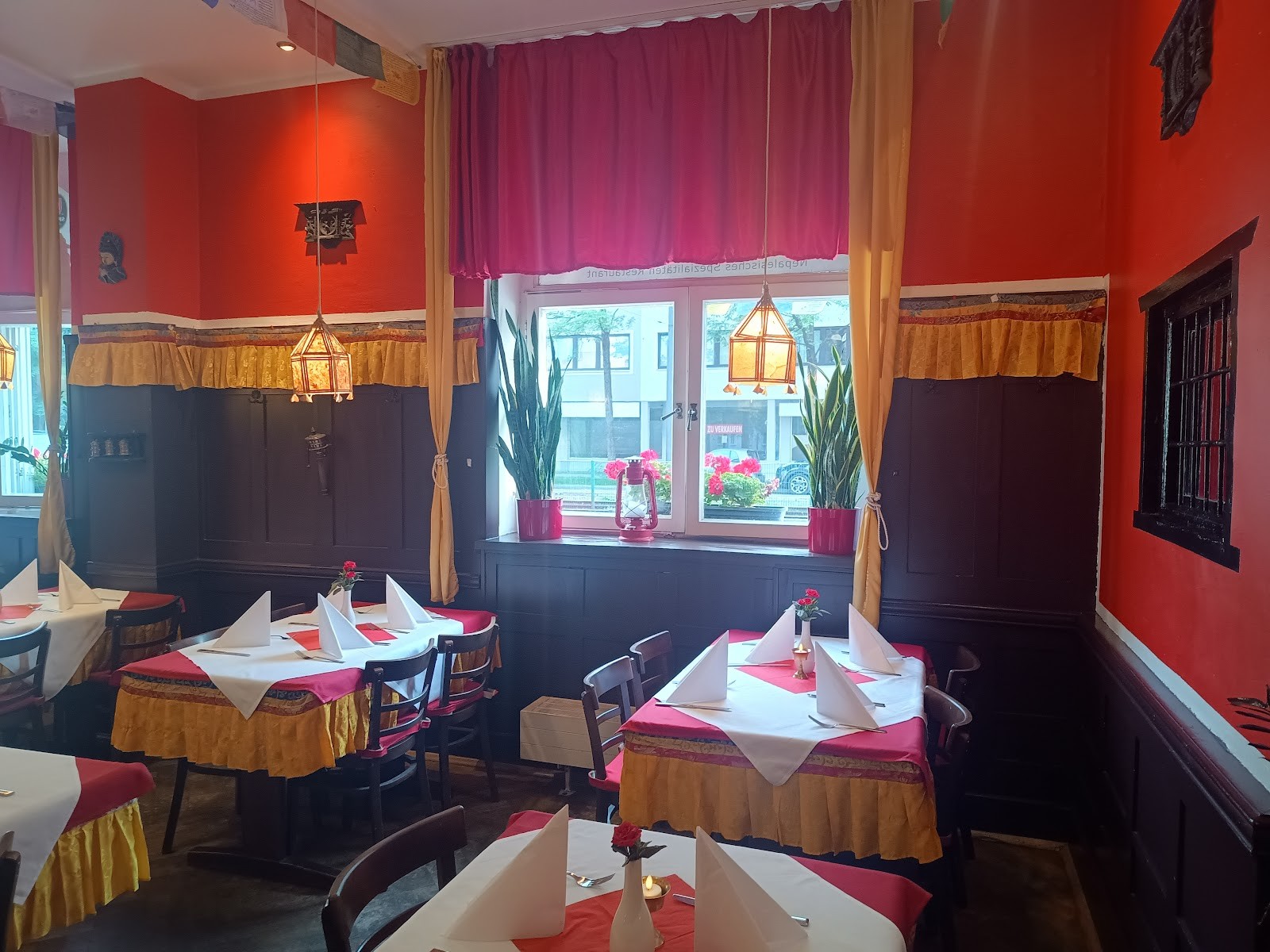 Yak & Yeti Himalayan Food House: the place