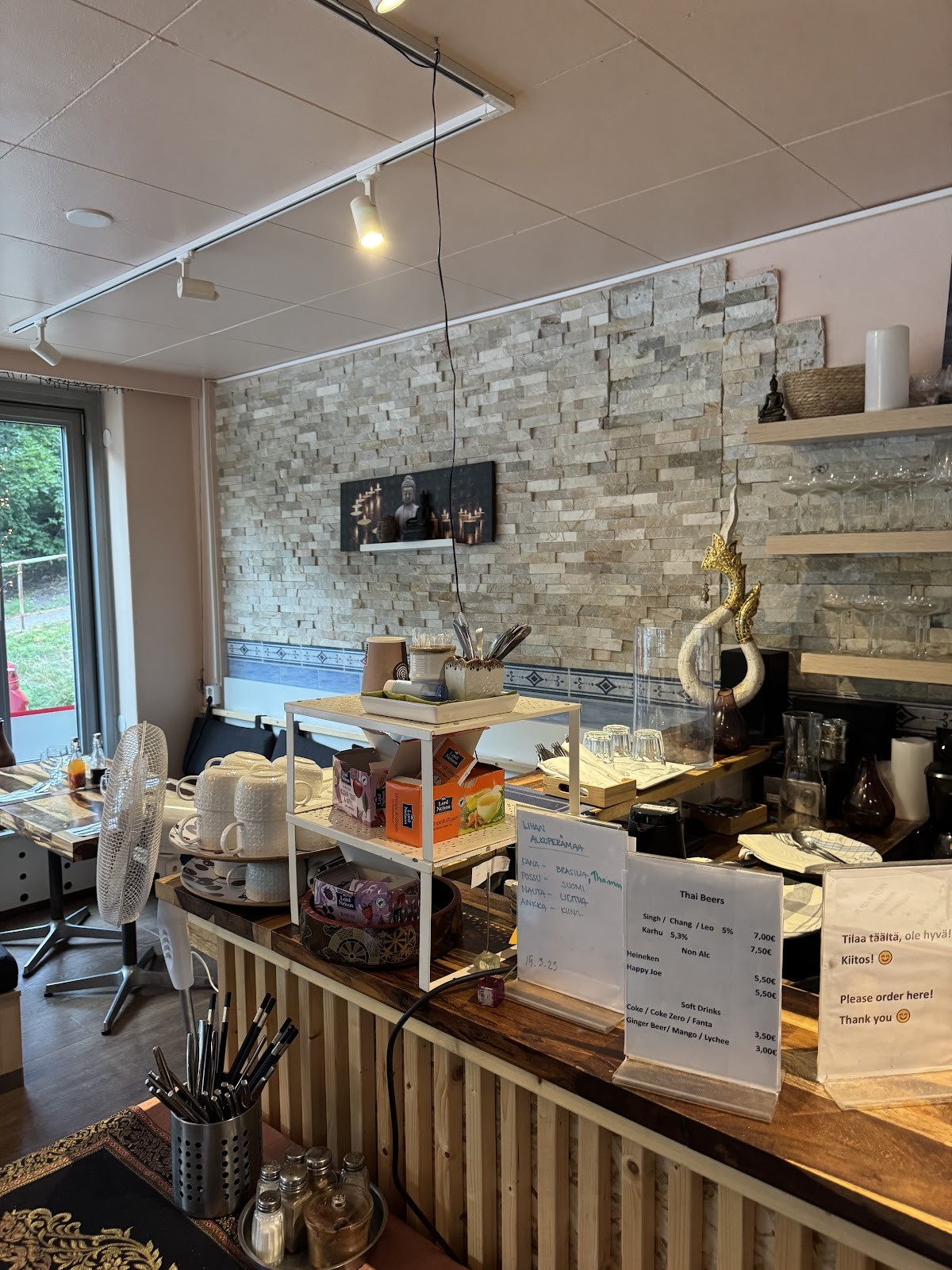 Luluthai Thai Restaurant: the place