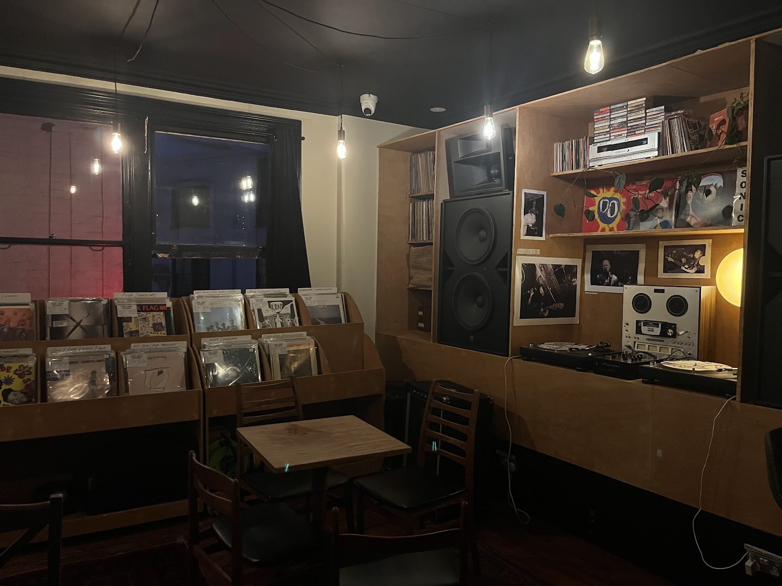 Pink Moon: the place