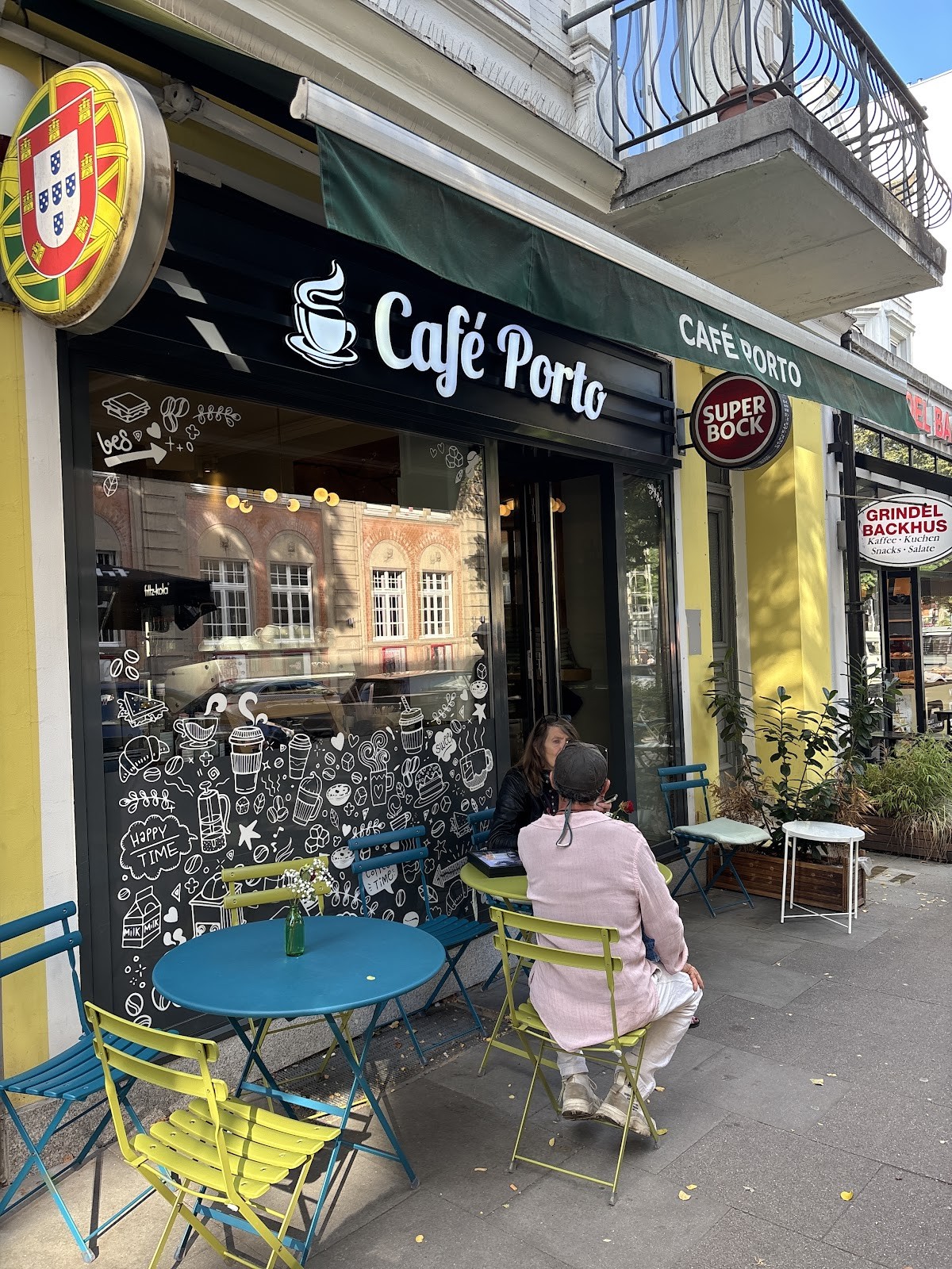 Café Porto: the place