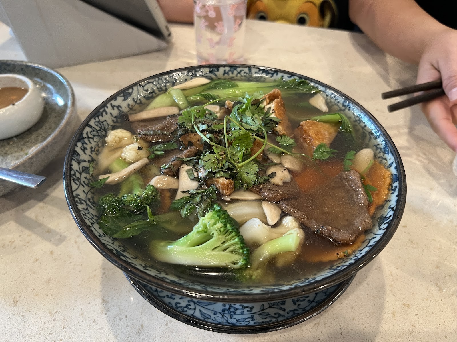 The Hestia Veggie: food & drinks
