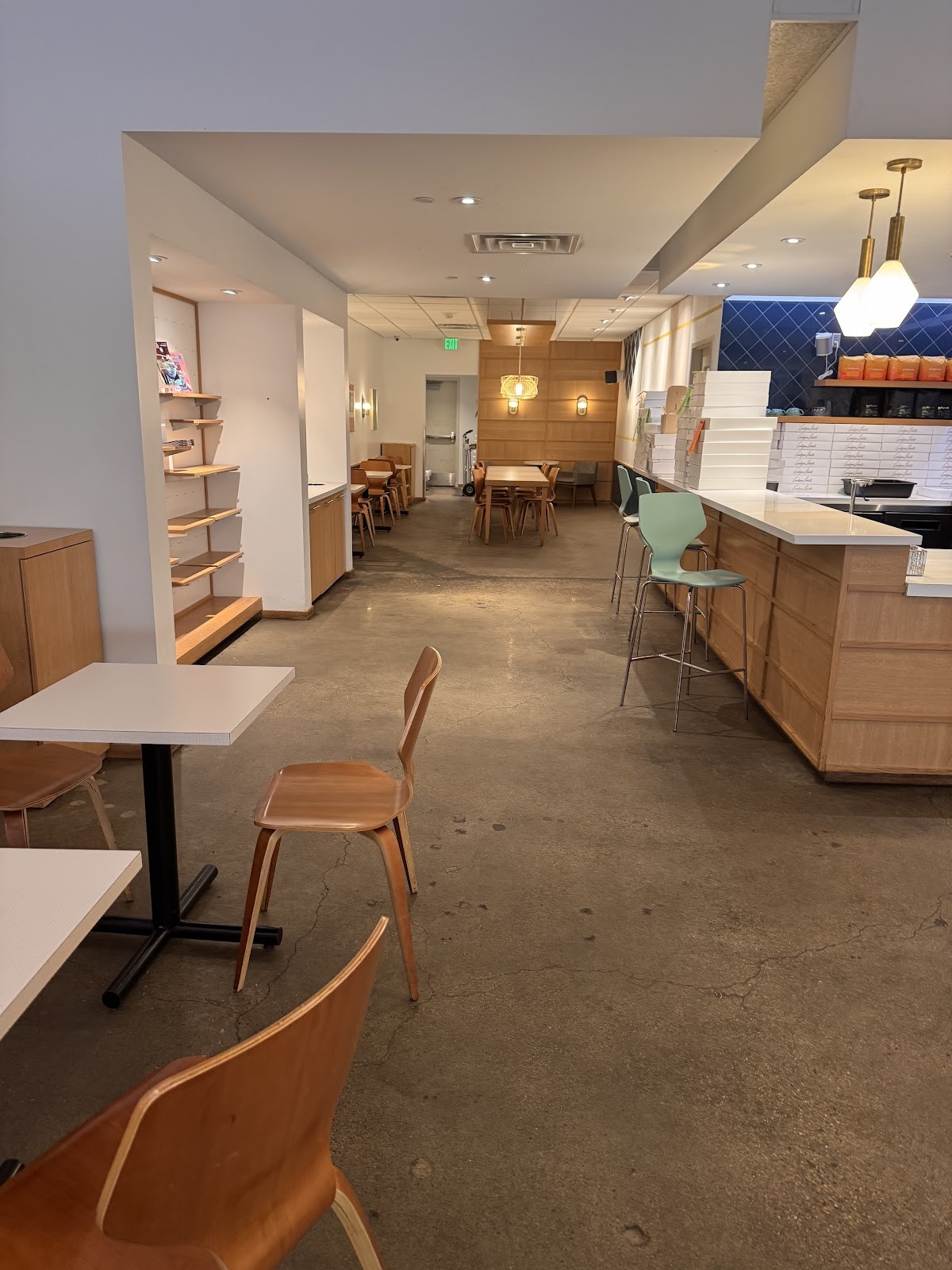 Cardigan Donuts - City Center: the place