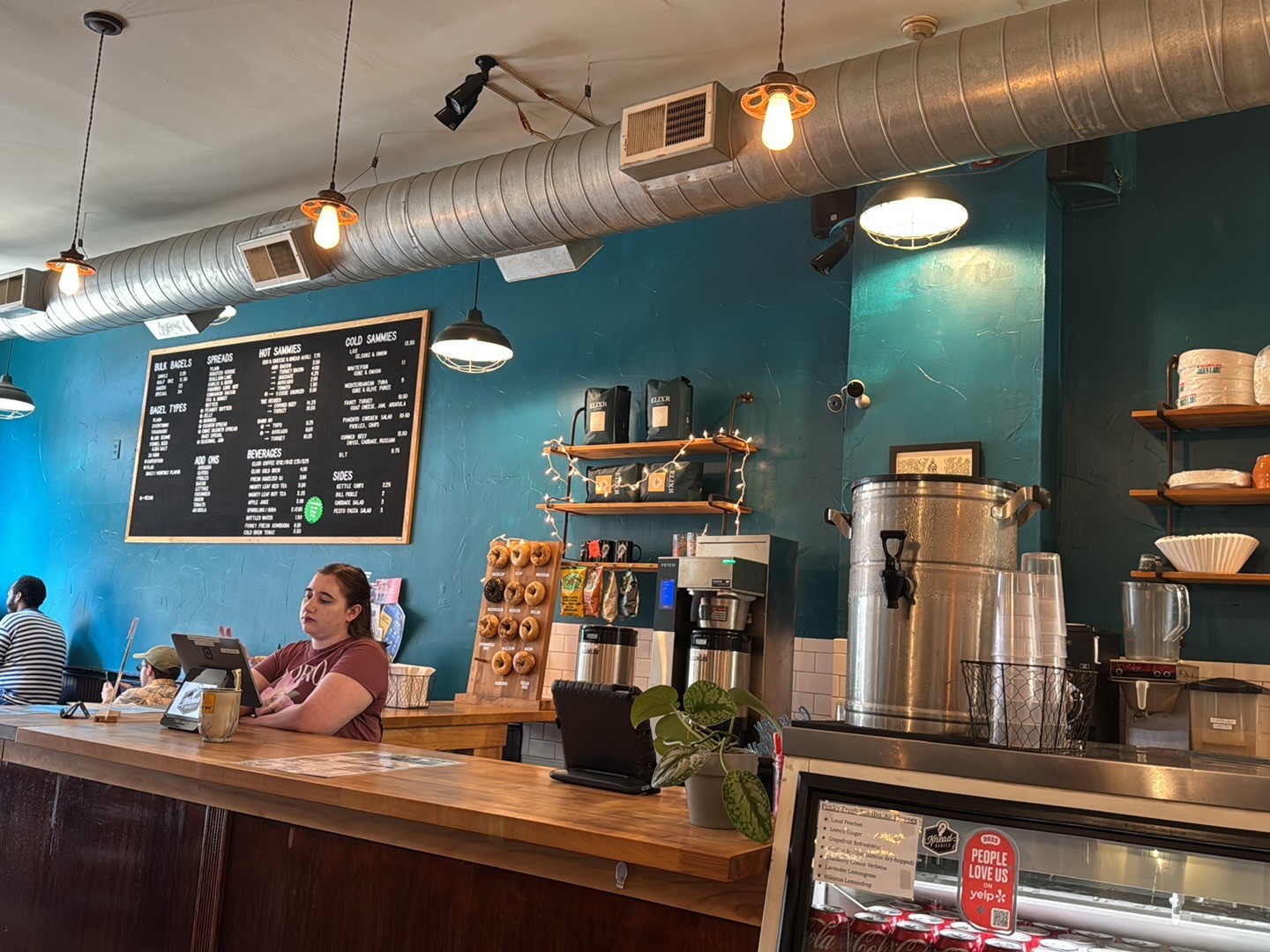 Knead Bagels: the place