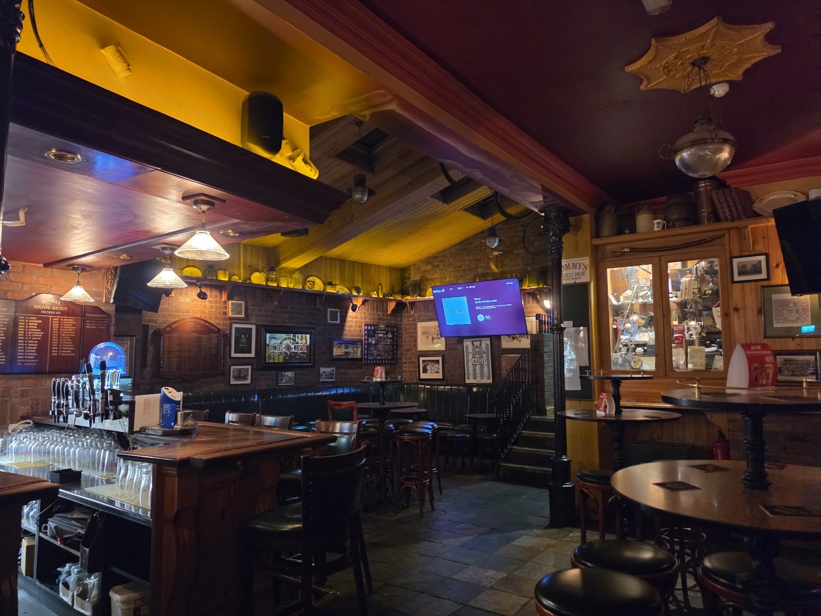 L. Mulligan Grocer: the place