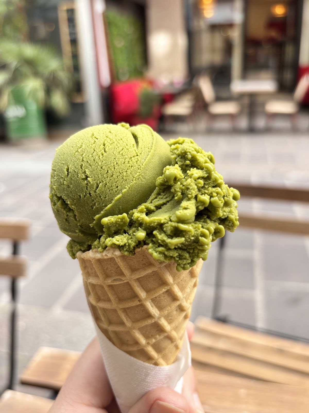 CREAMY: food & drinks