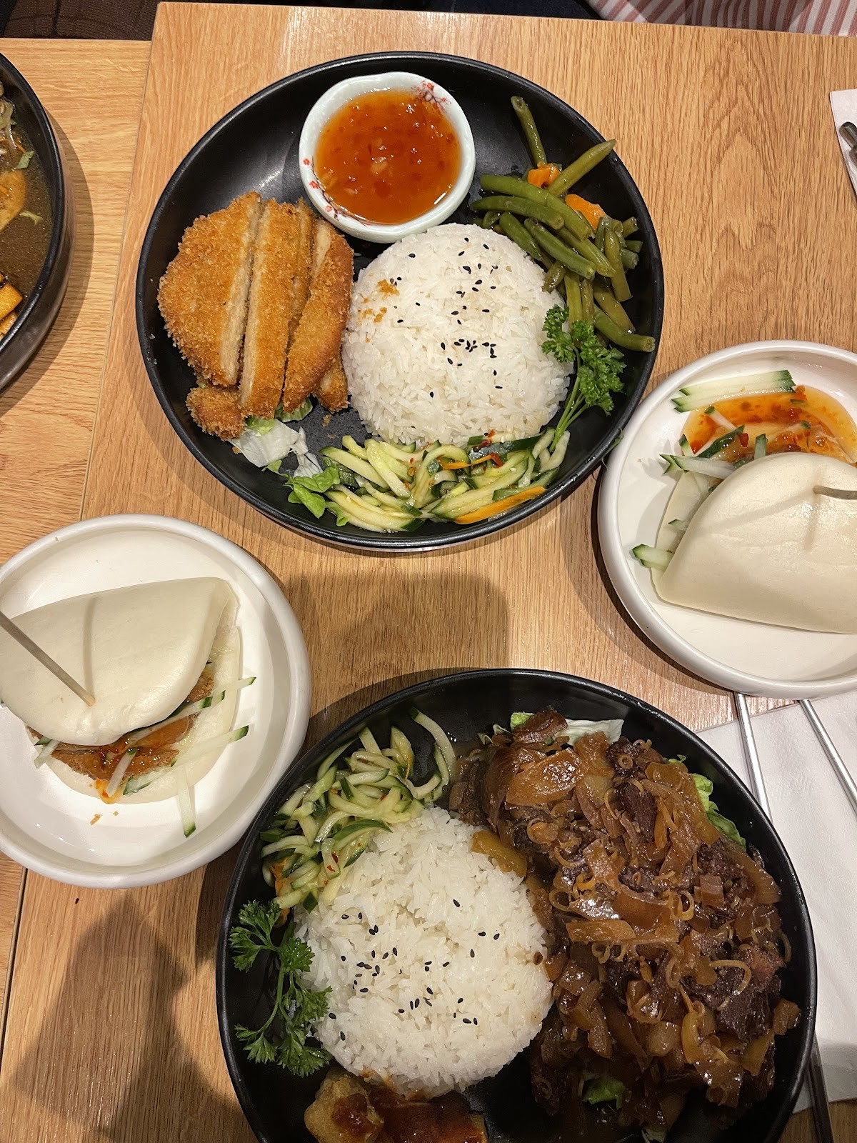 Cantine de lotus: food & drinks