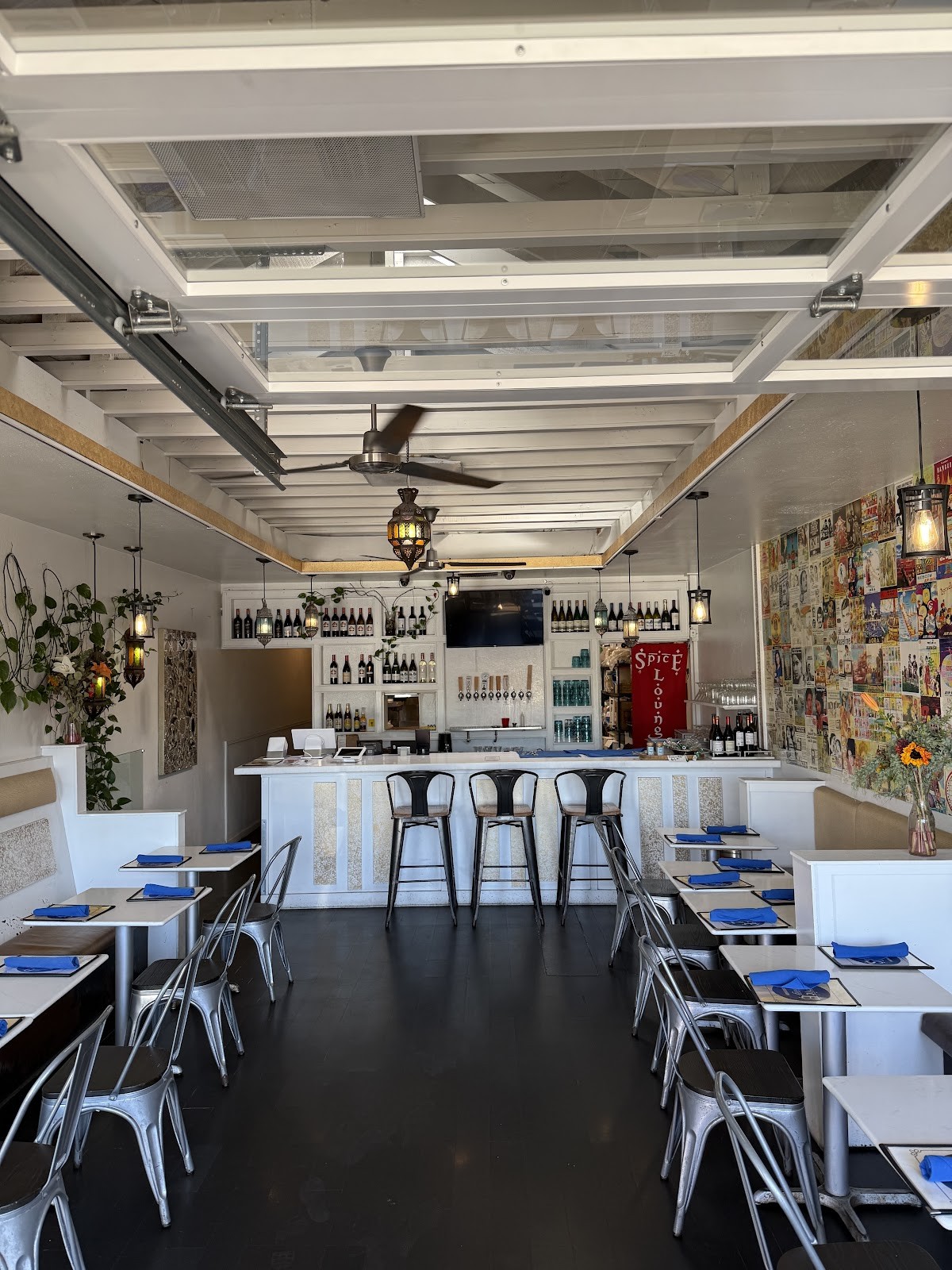 Spice Lounge: the place