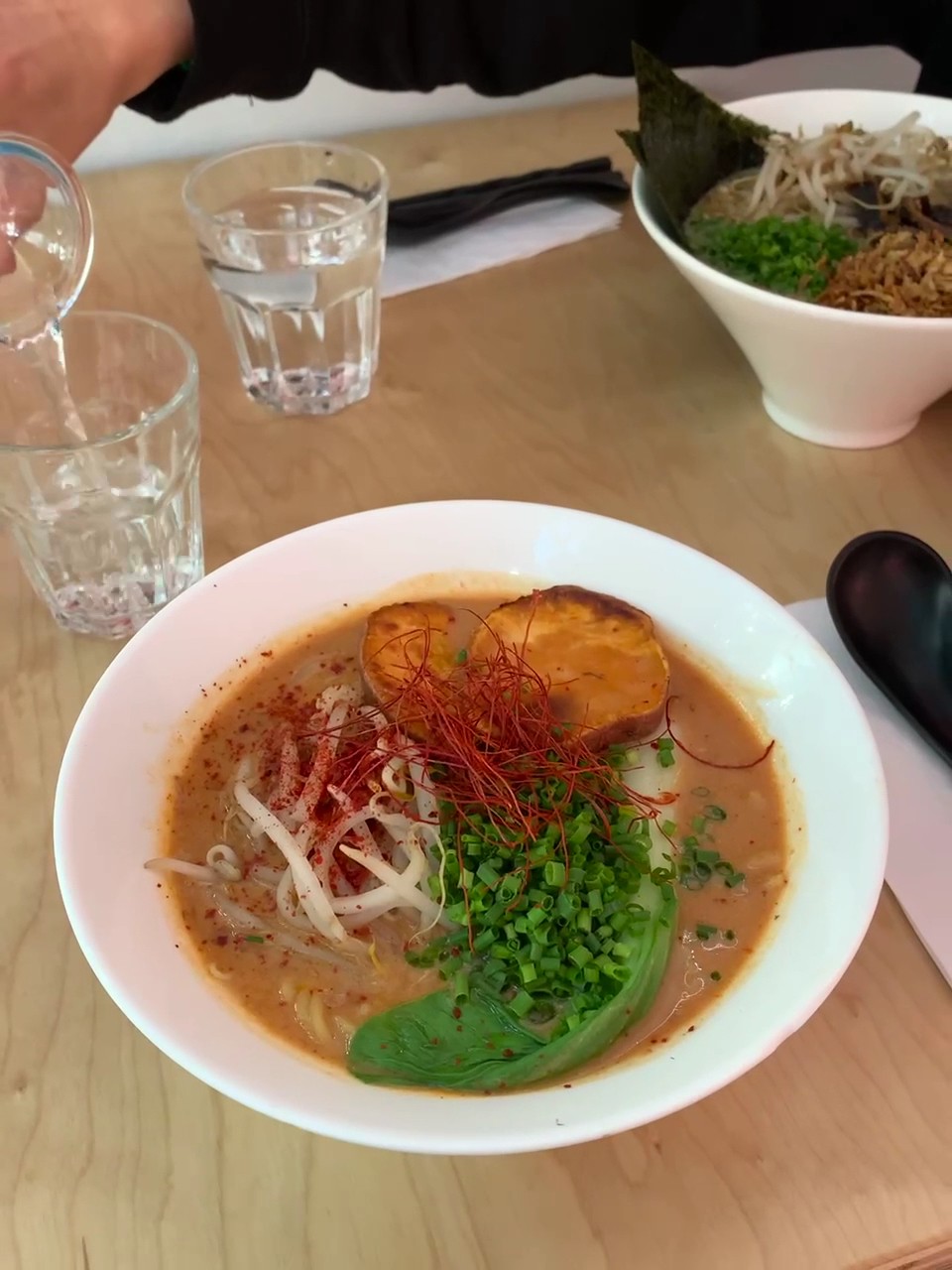 Vegan Ramen Shop Muranów: food & drinks