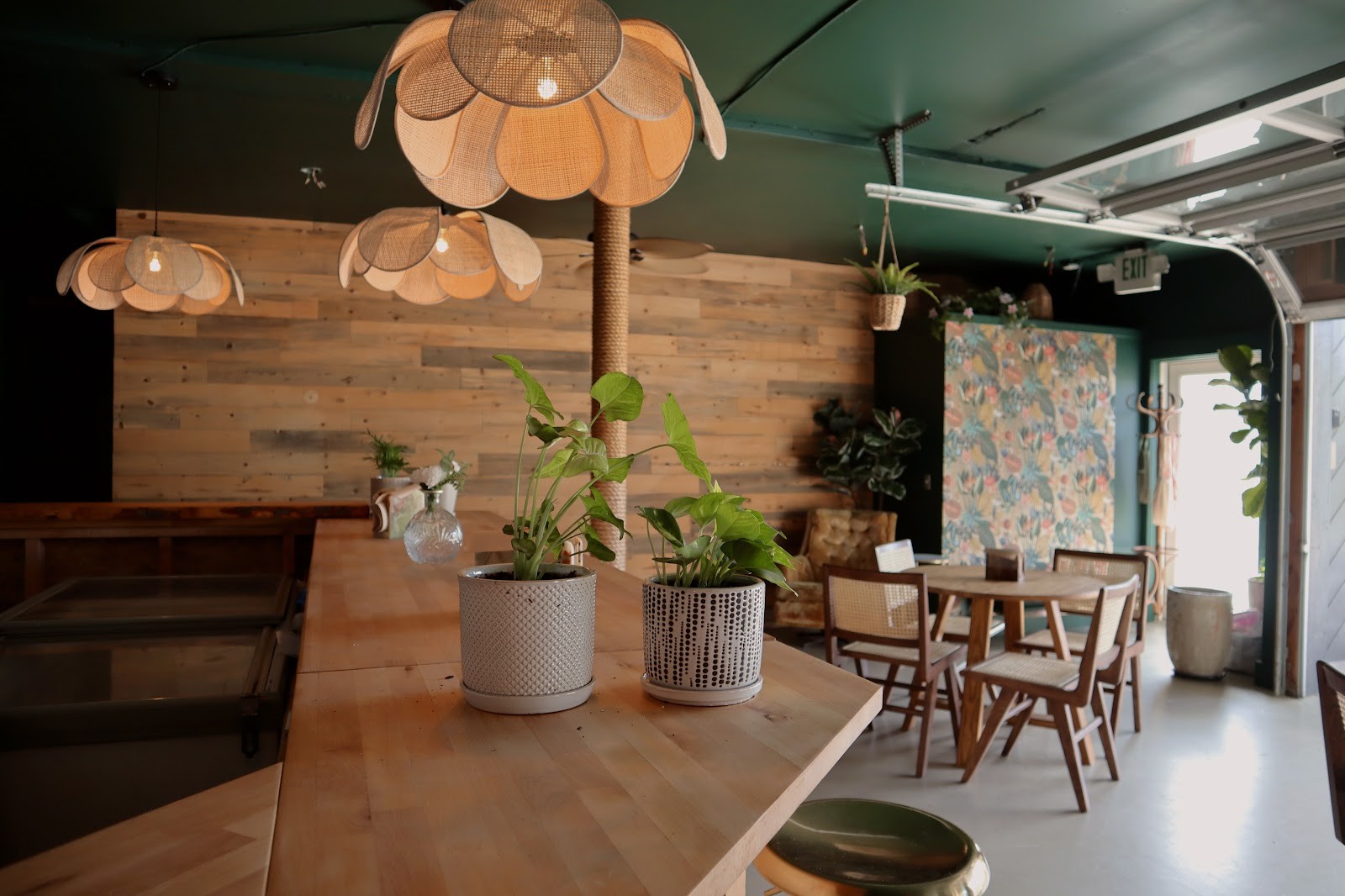 Café Tropics: the place