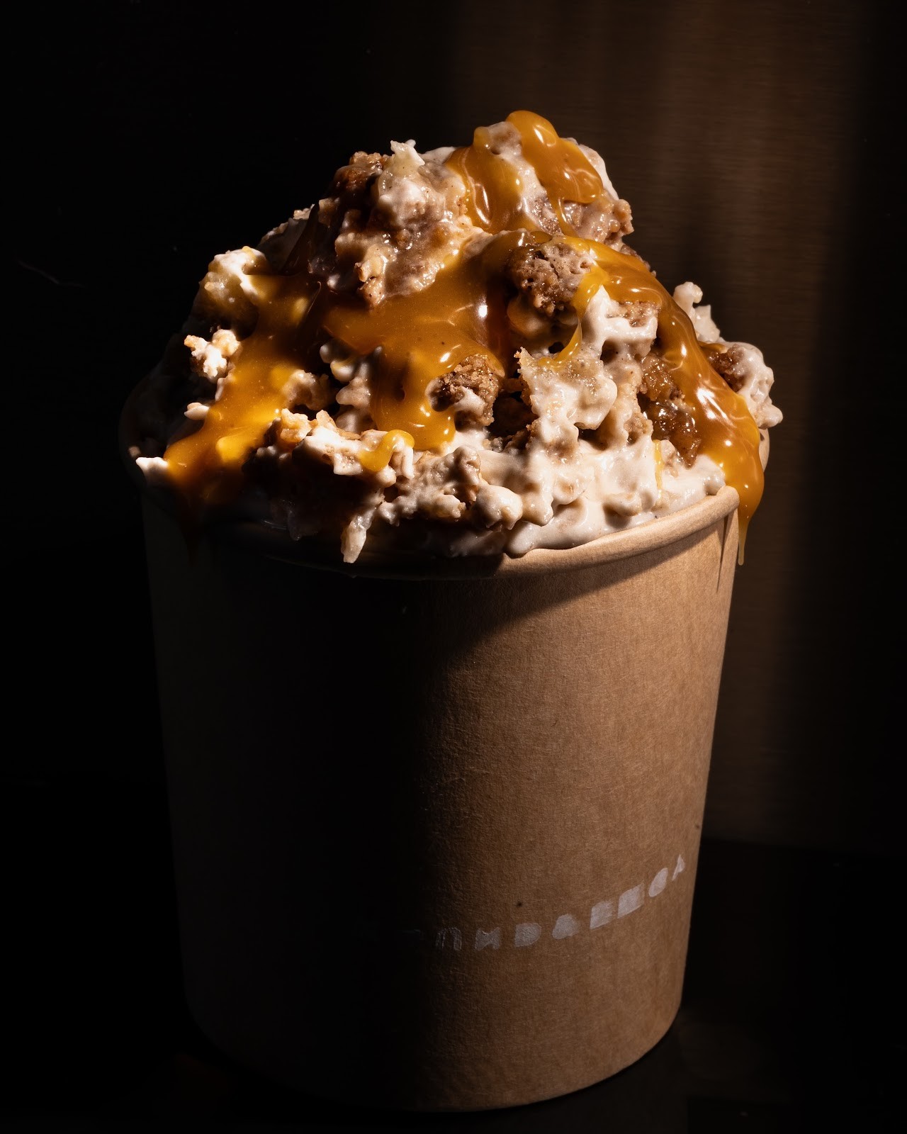 Round & Edgy: food & drinks