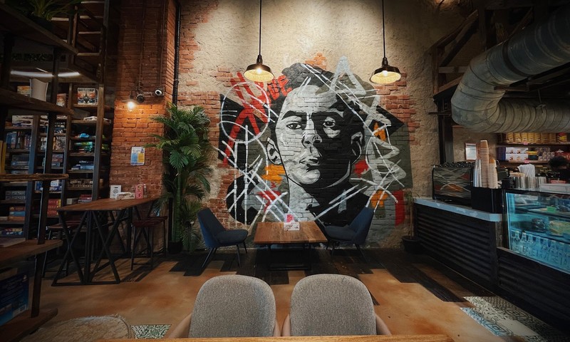 Hive Board Game Cafe: photo