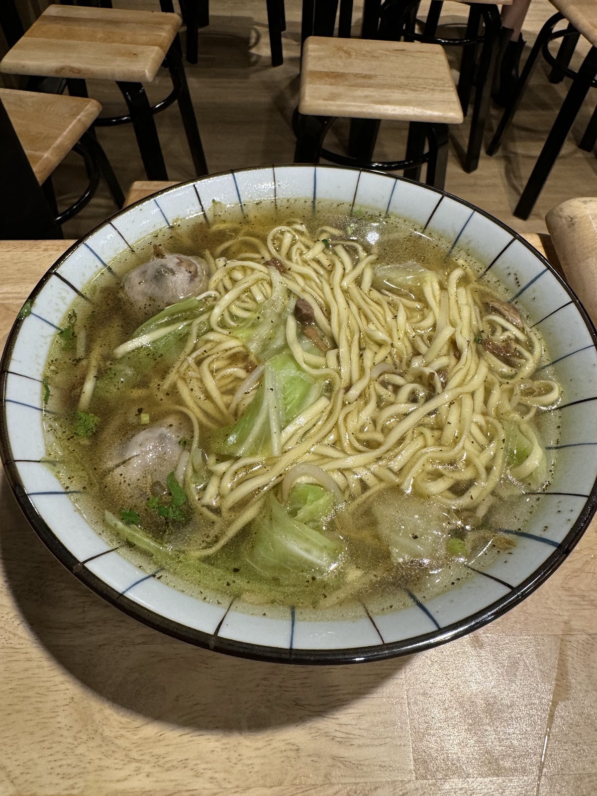 GuānYīn Tíng SùShí 觀音亭素食: food & drinks
