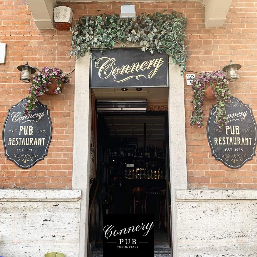 Connery Pub: the place