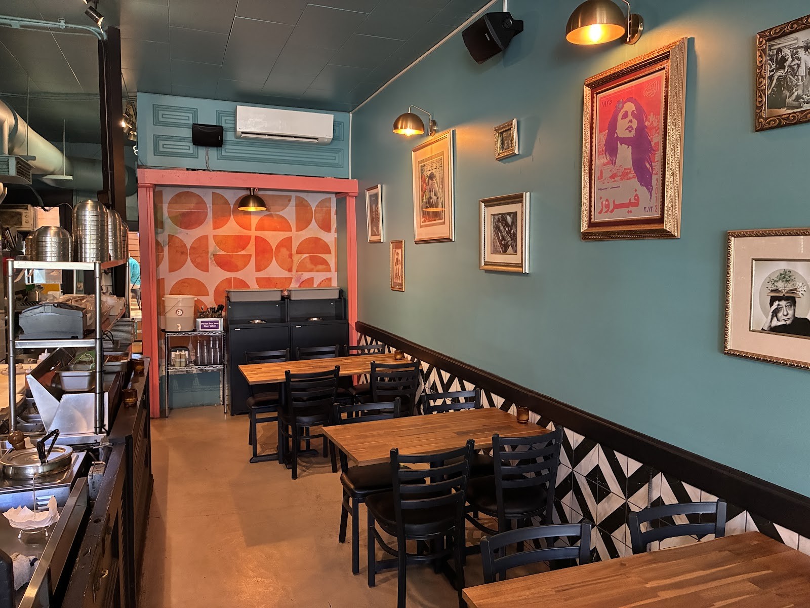 Shami Café: the place