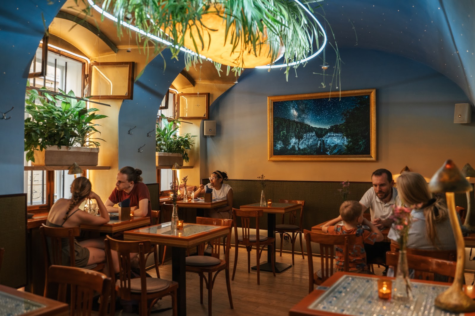 Lehká hlava - vegetarian restaurant: the place