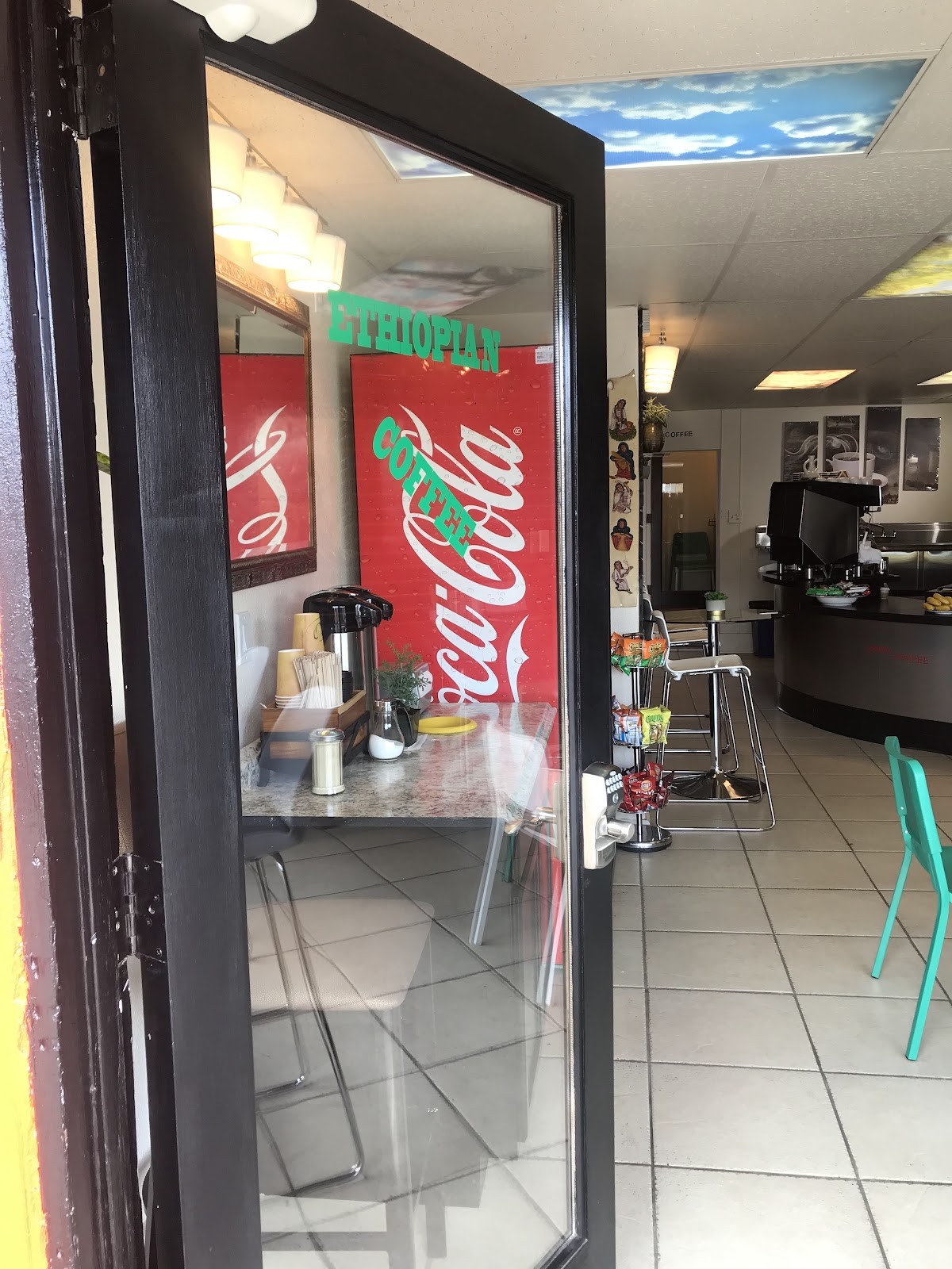 YOHED COFFEE: the place