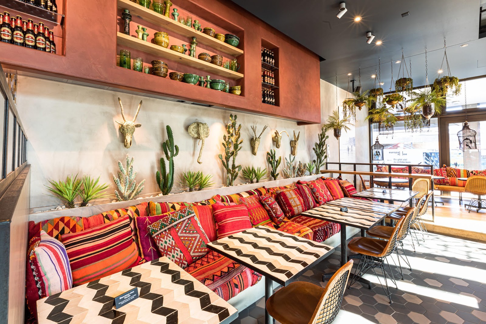 Yalda Europaallee: the place
